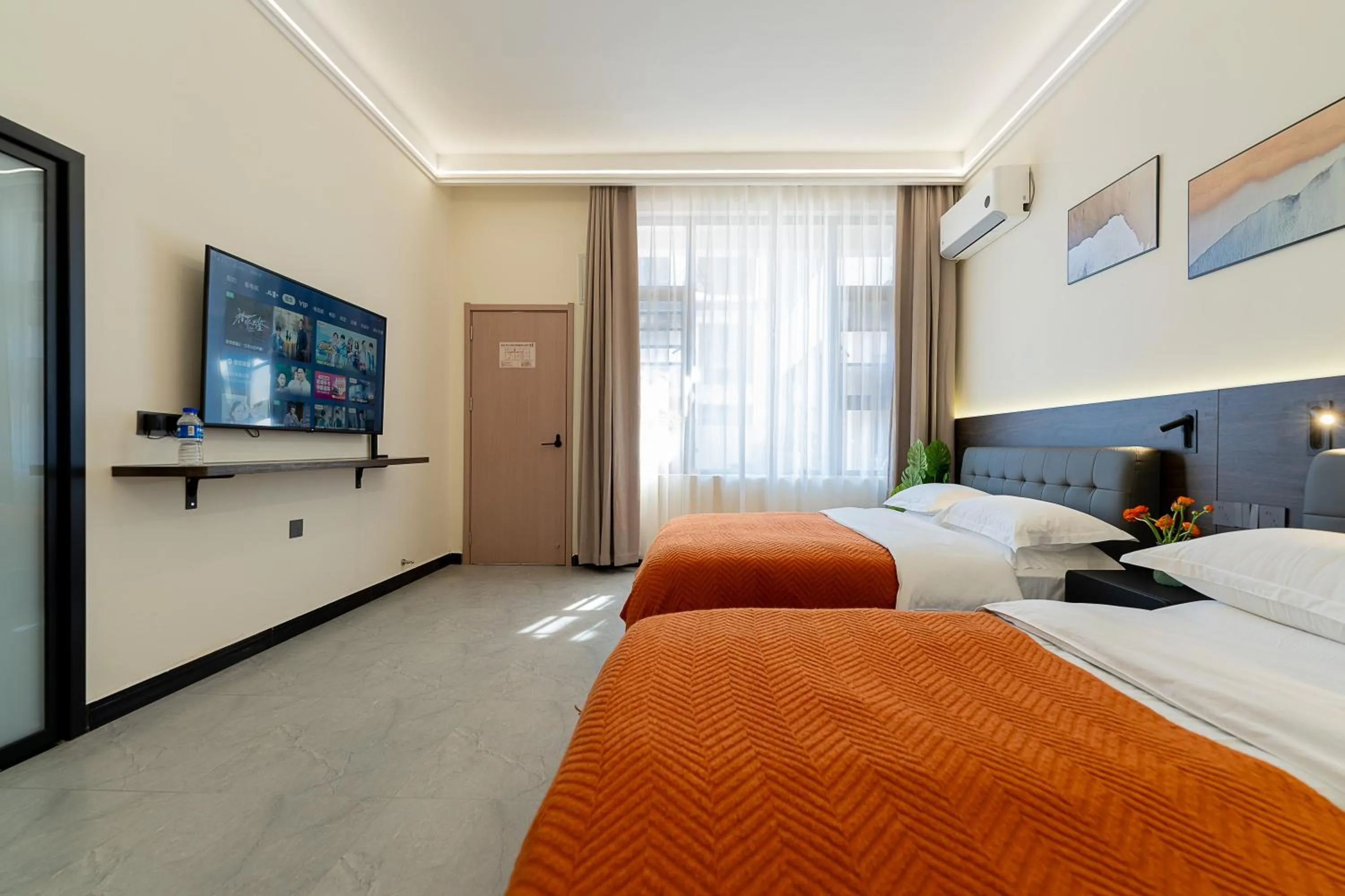 Bed in Wuyi Whispering Maple