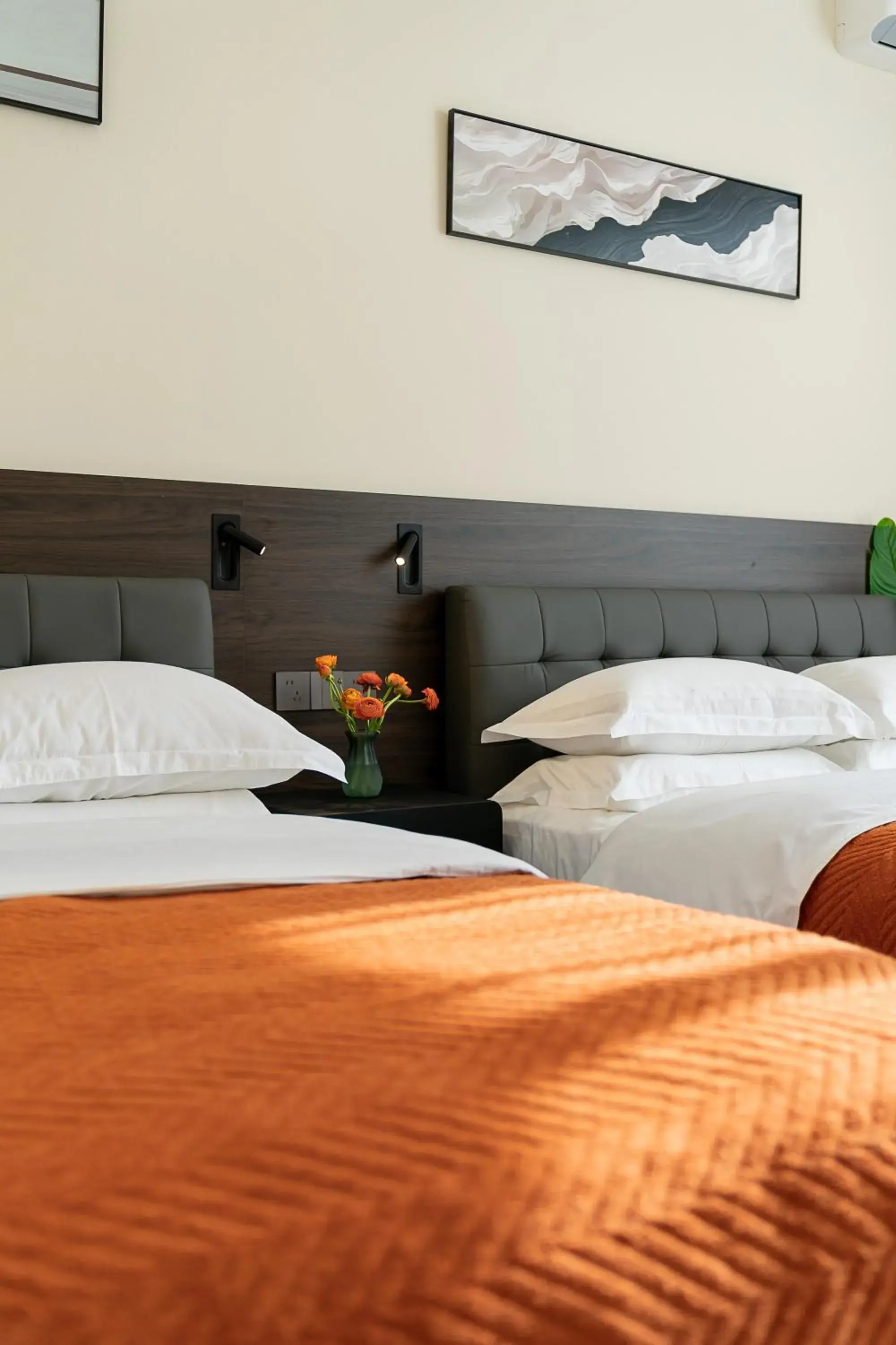 Budget Triple Room in Wuyi Whispering Maple Budget Triple Room in Wuyi Whispering Maple