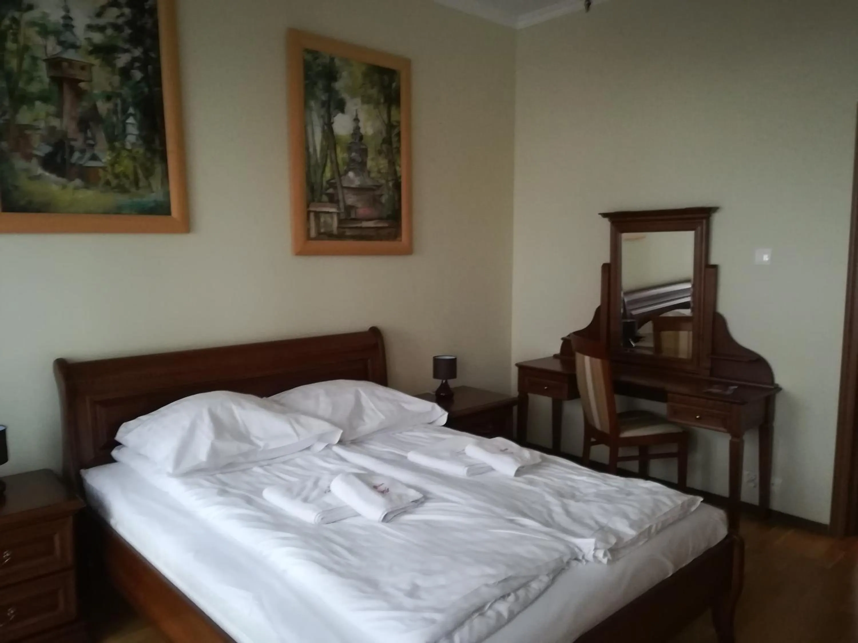 Bed in Victoria Cecchini