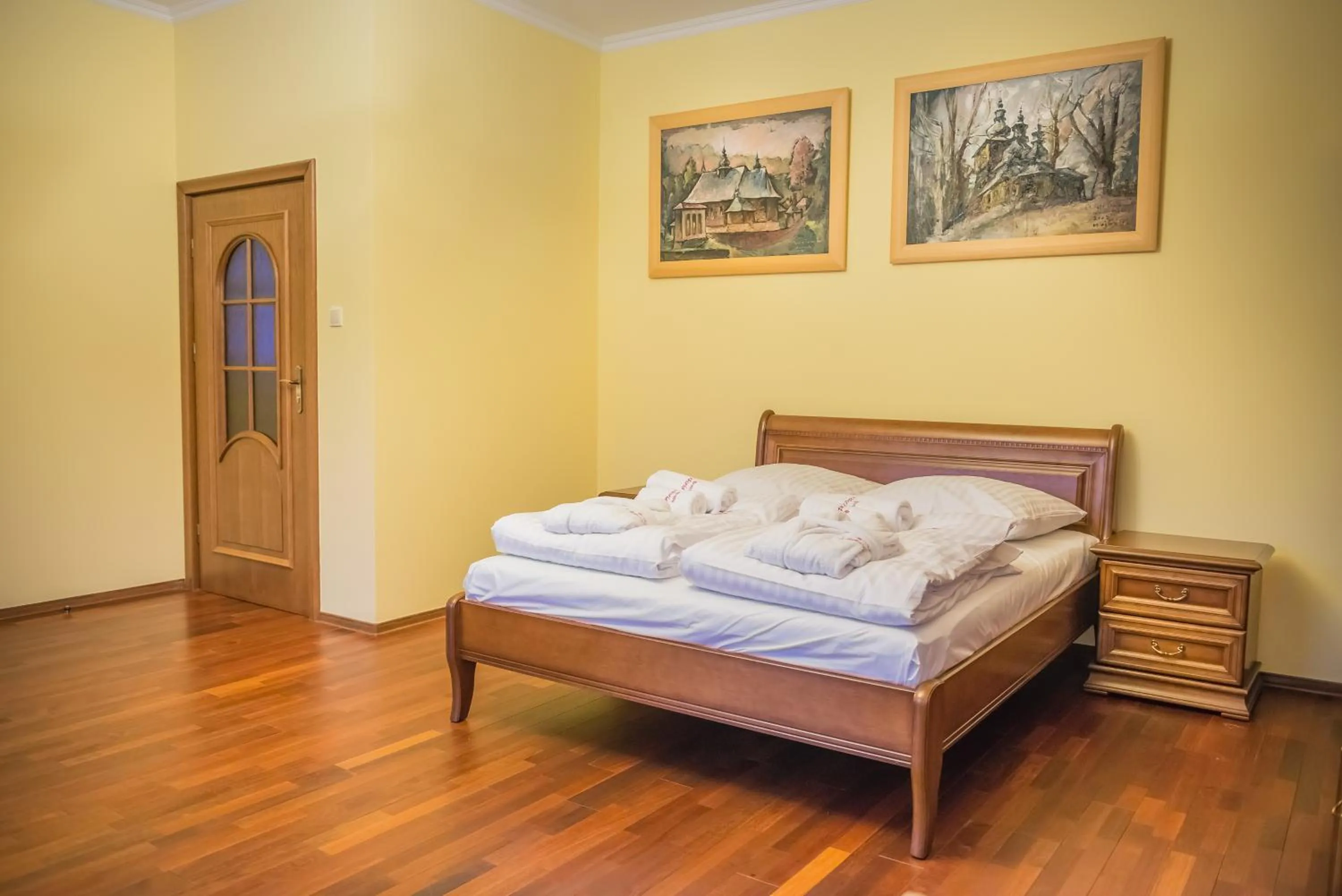 Bed in Victoria Cecchini