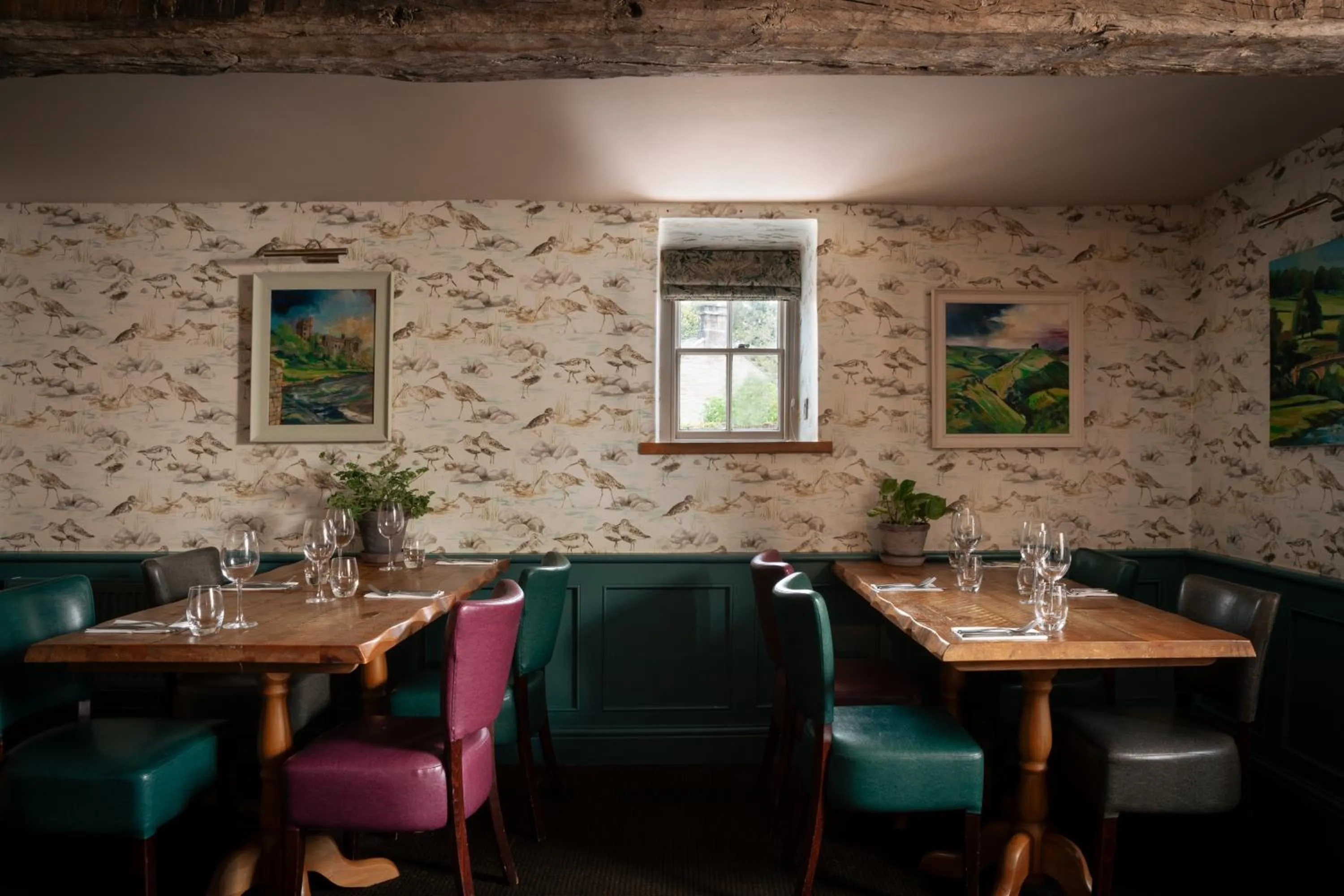 Restaurant/places to eat in The Pilsley Inn - Chatsworth