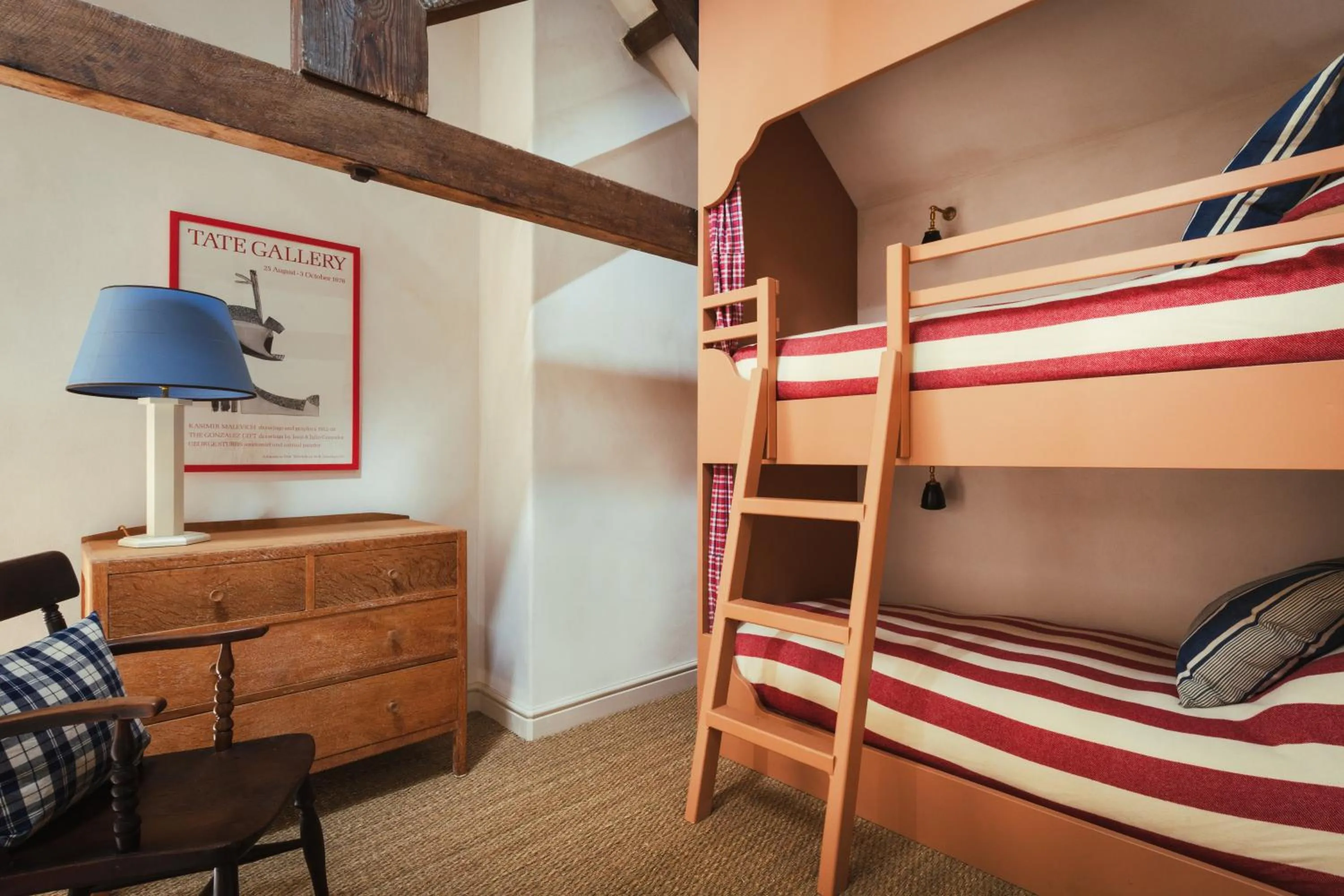bunk bed, Bed in The Pilsley Inn - Chatsworth