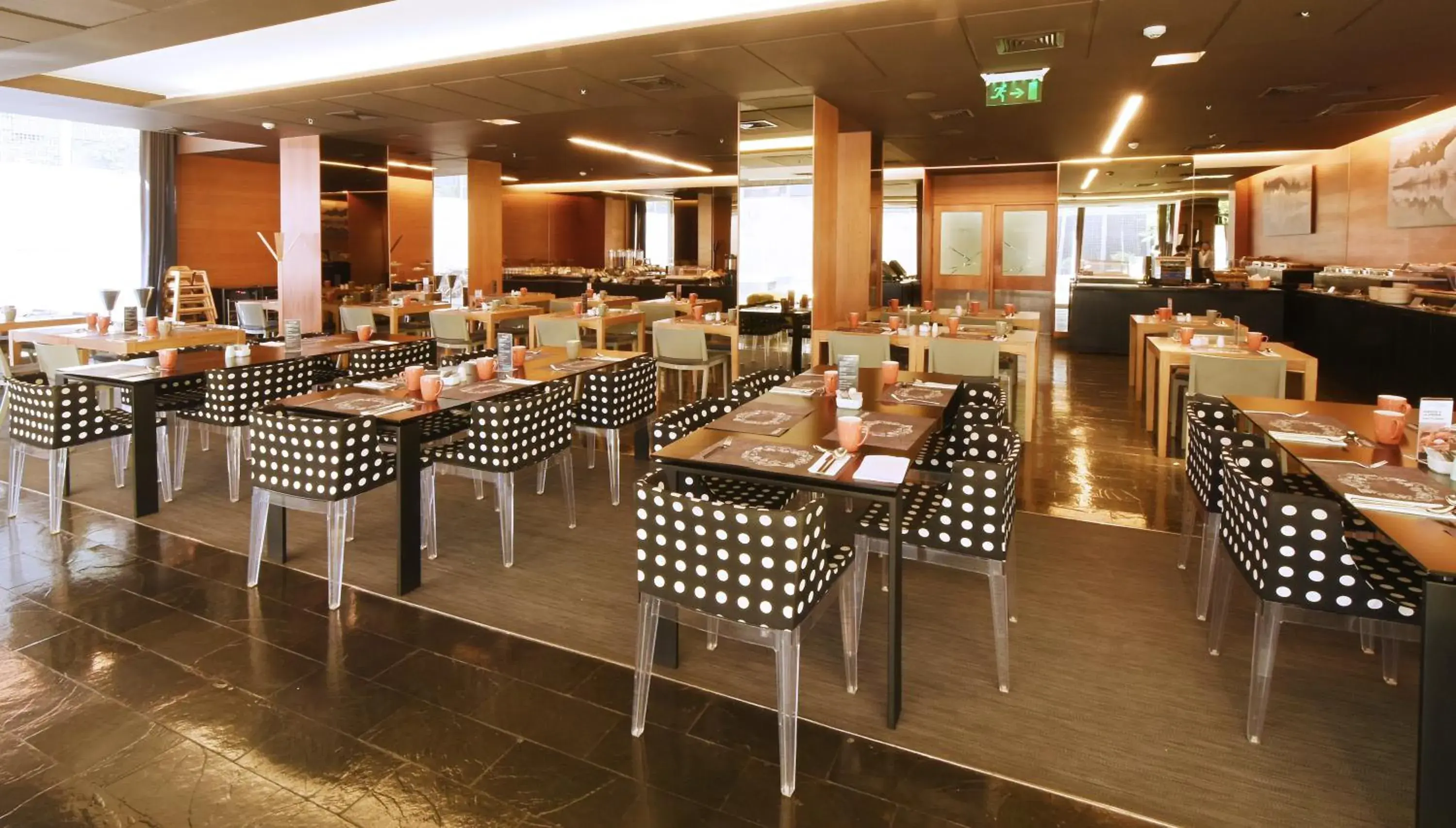Restaurant/places to eat in Solace Hotel Santiago Restaurant/places to eat in Solace Hotel Santiago