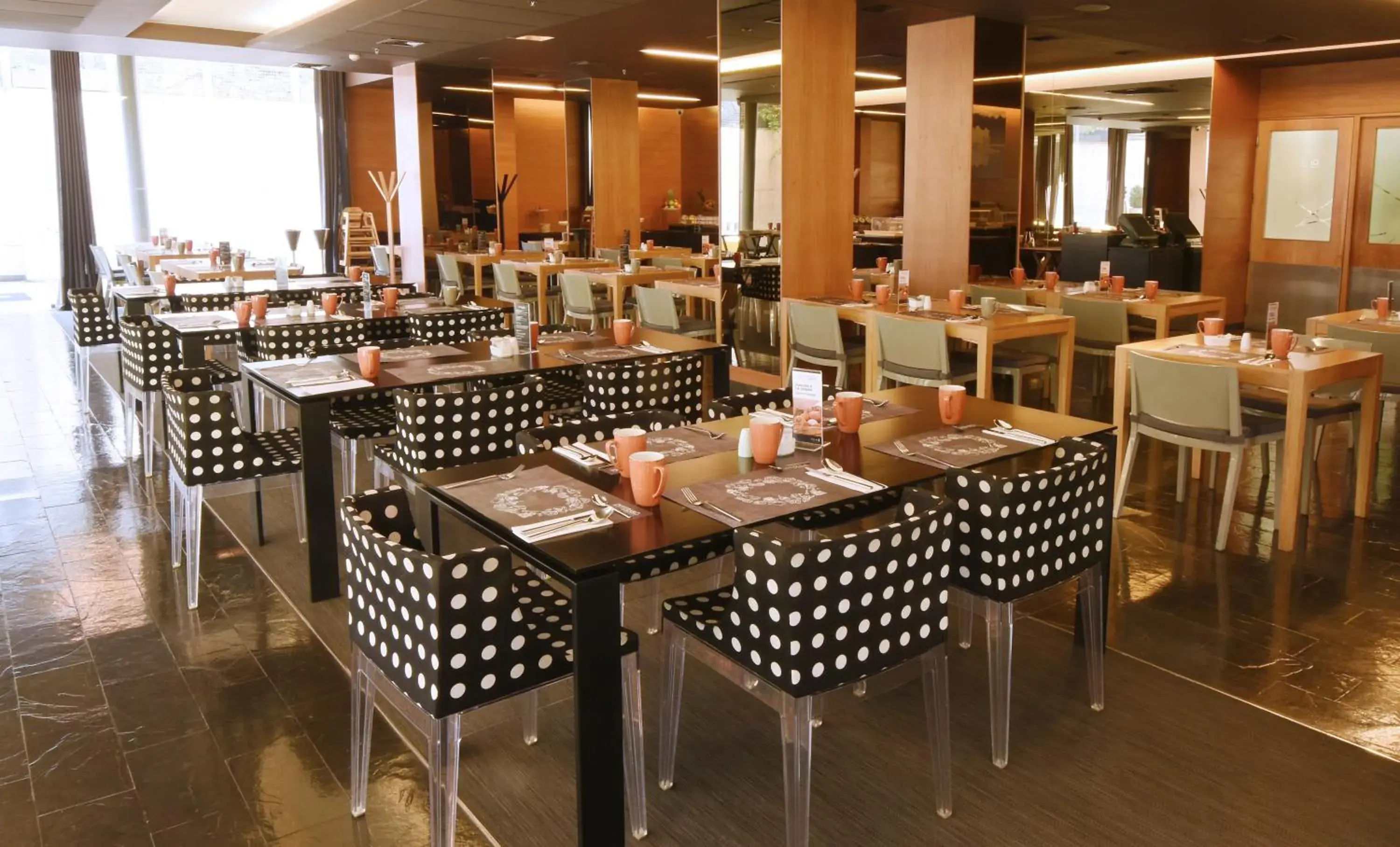 Restaurant/places to eat in Solace Hotel Santiago Restaurant/places to eat in Solace Hotel Santiago