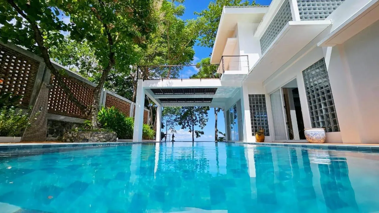 Swimming pool in Nayara Villa Desa Budo