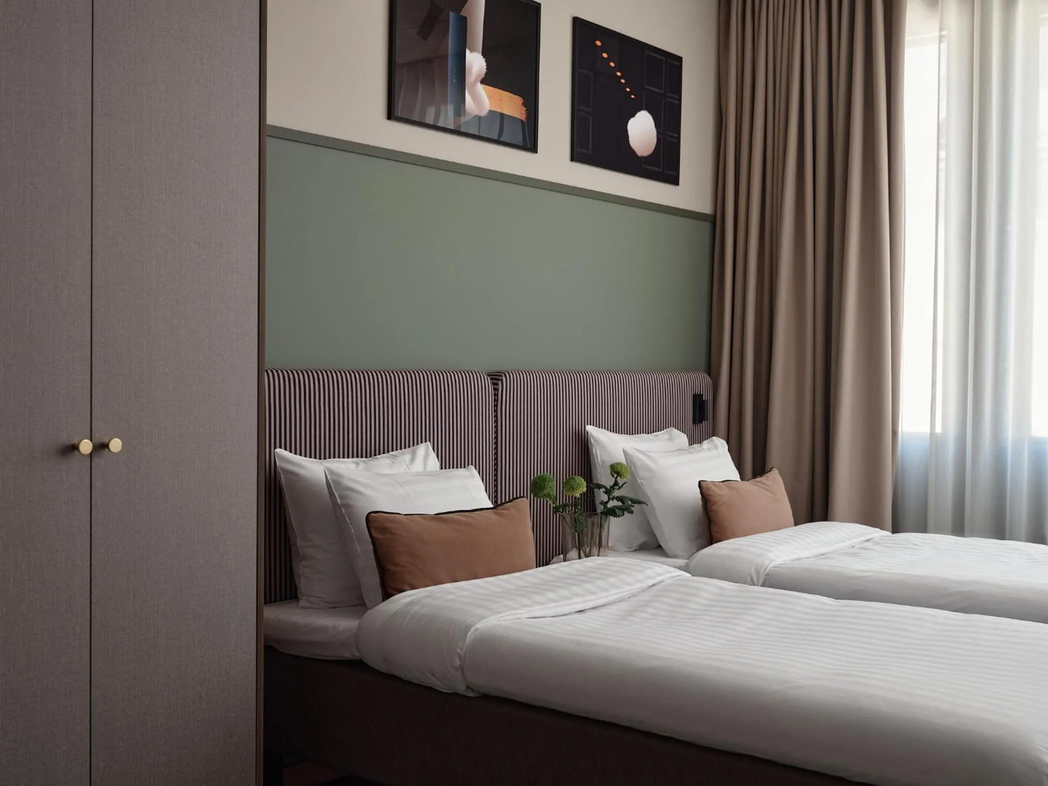 Bed in Bob W Helsinki Kamppi