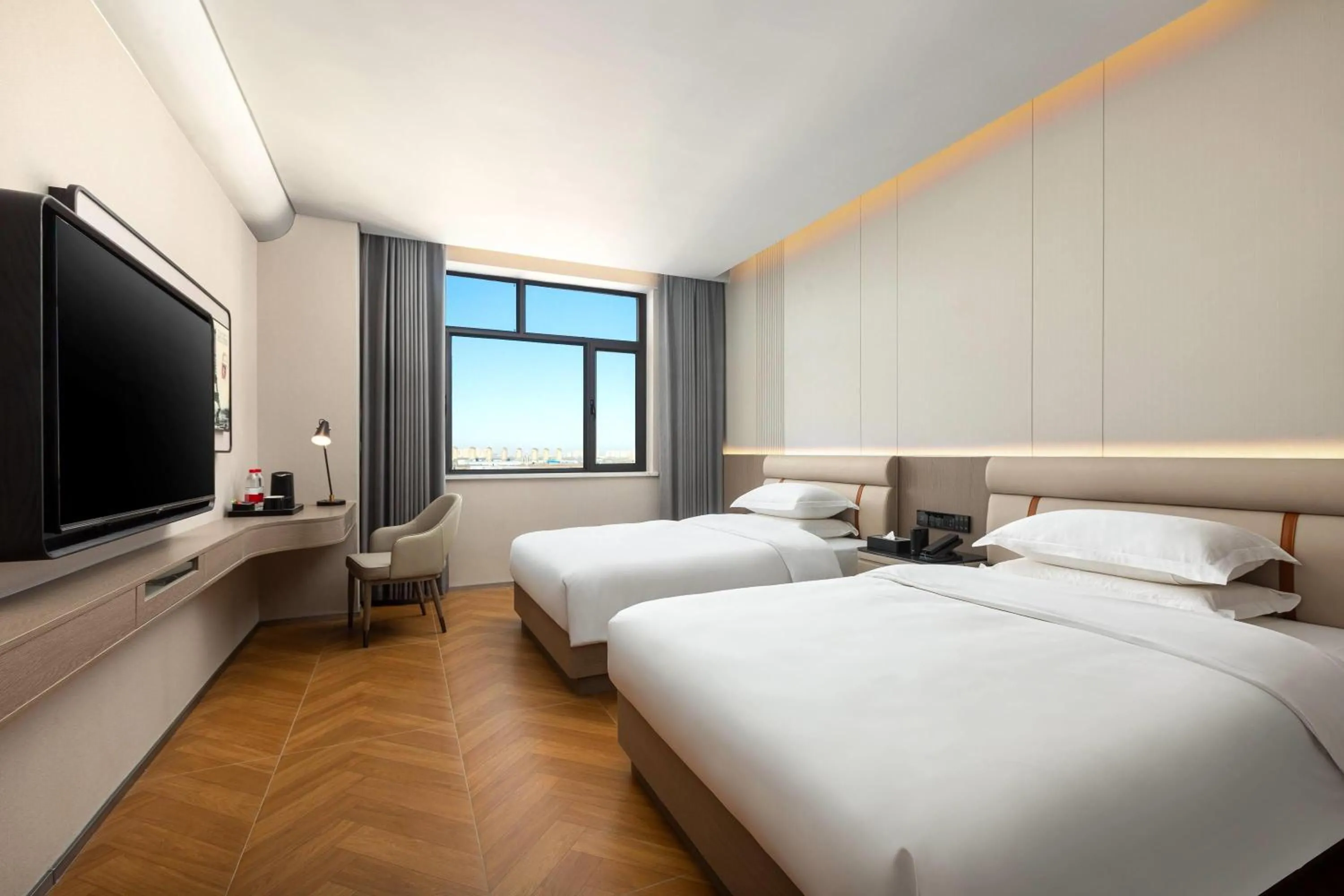 Deluxe Twin Room - Smoking in Ramada by Wyndham Urumqi Midong