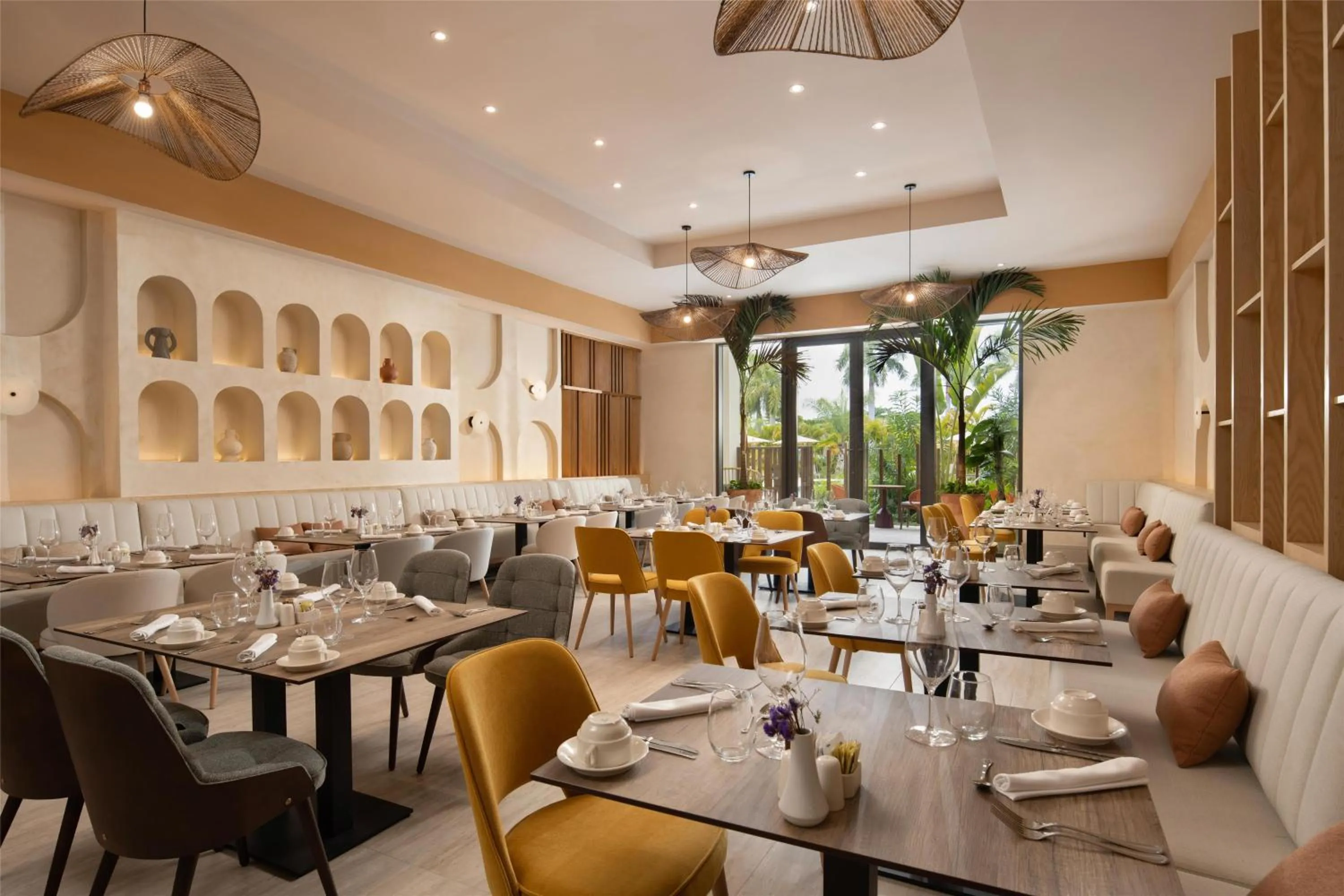 Royal Beach Hotel Punta Cana, A JdV by Hyatt