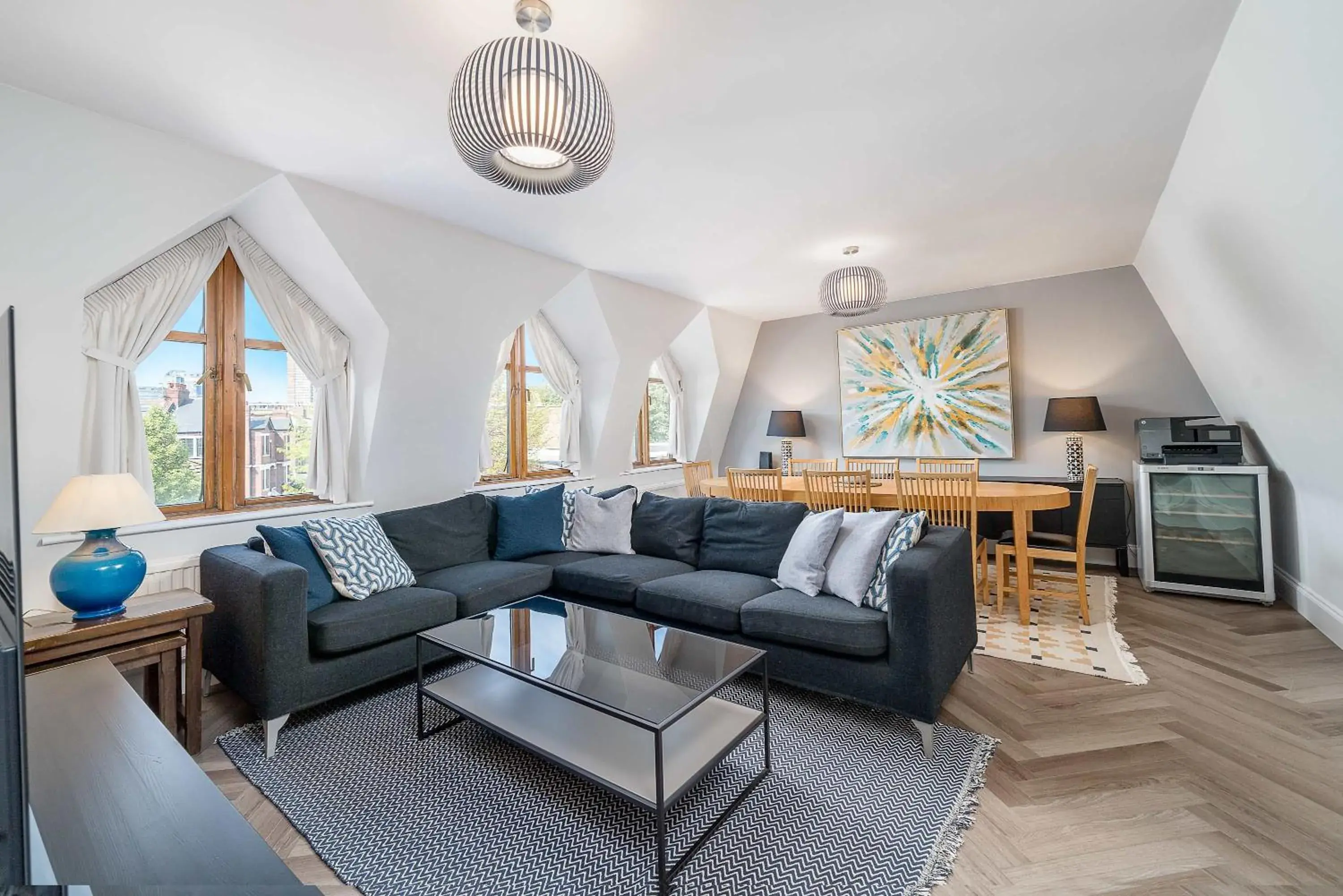 Chic 2BR Battersea Flat Terrace & Pet-Friendly Chic 2BR Battersea Flat Terrace & Pet-Friendly