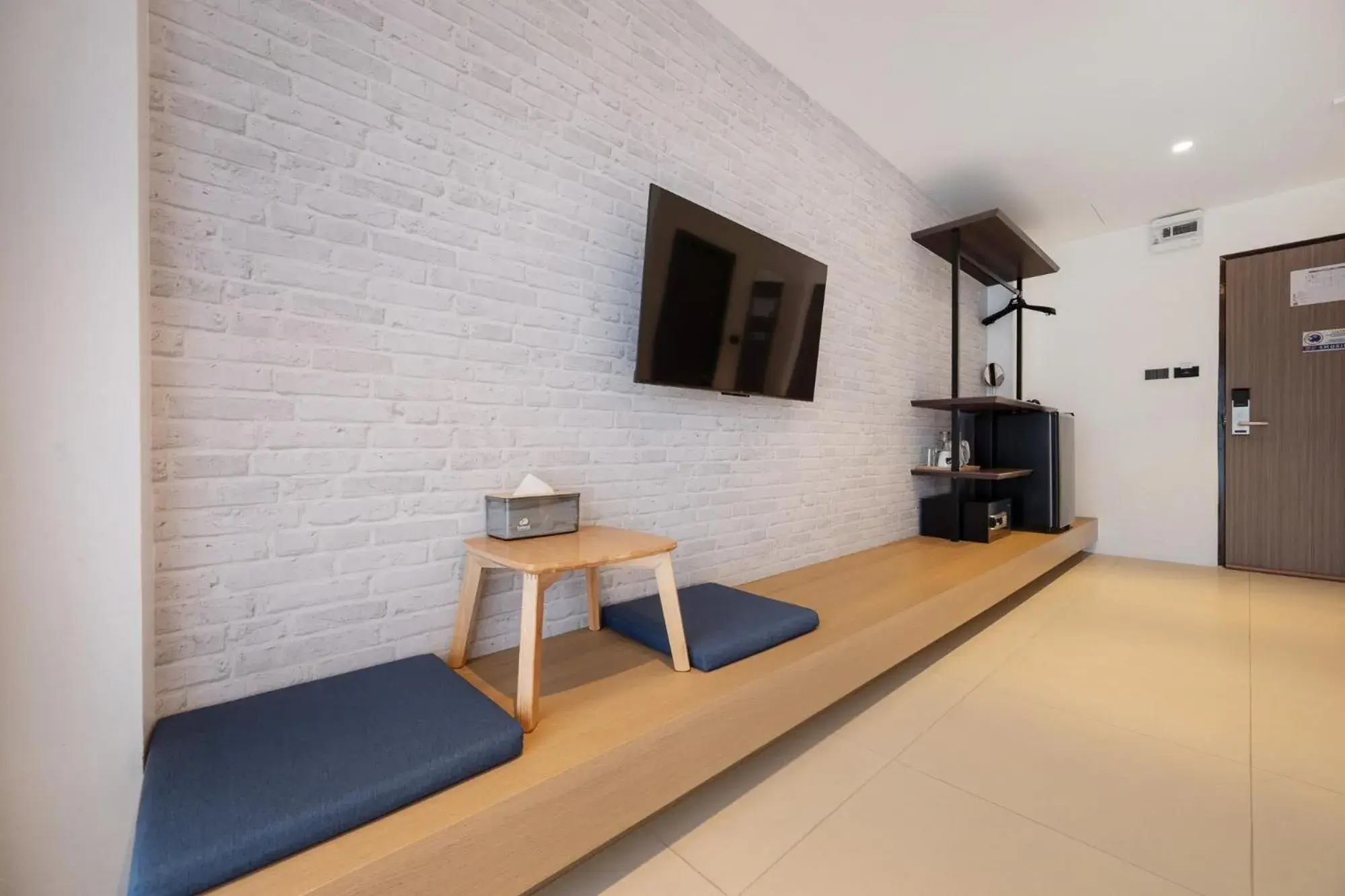 Twin Room with Sea View in Kokotel Rayong Beachfront Twin Room with Sea View in Kokotel Rayong Beachfront