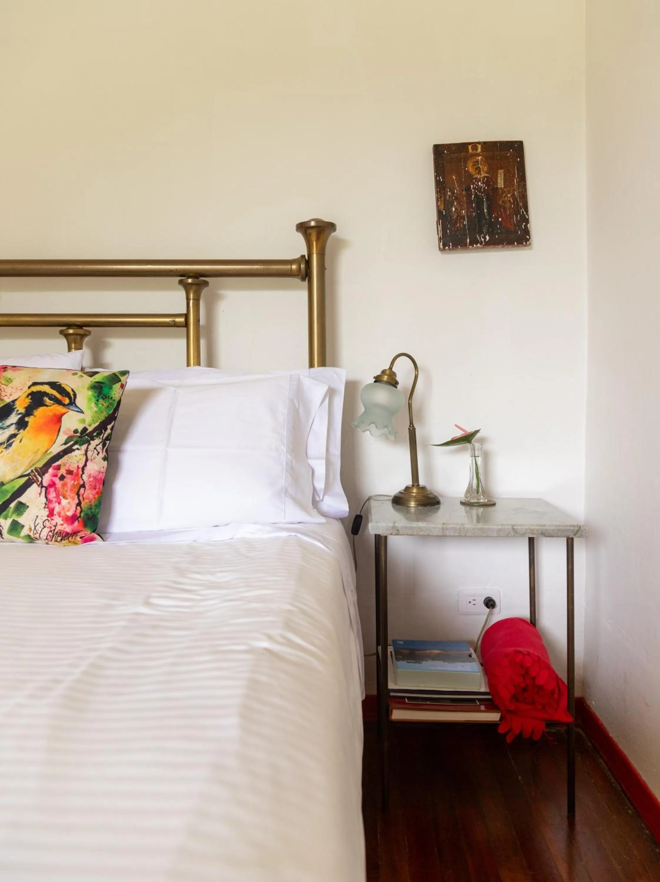 Bed in Hacienda Venecia Coffee Farm Hotel