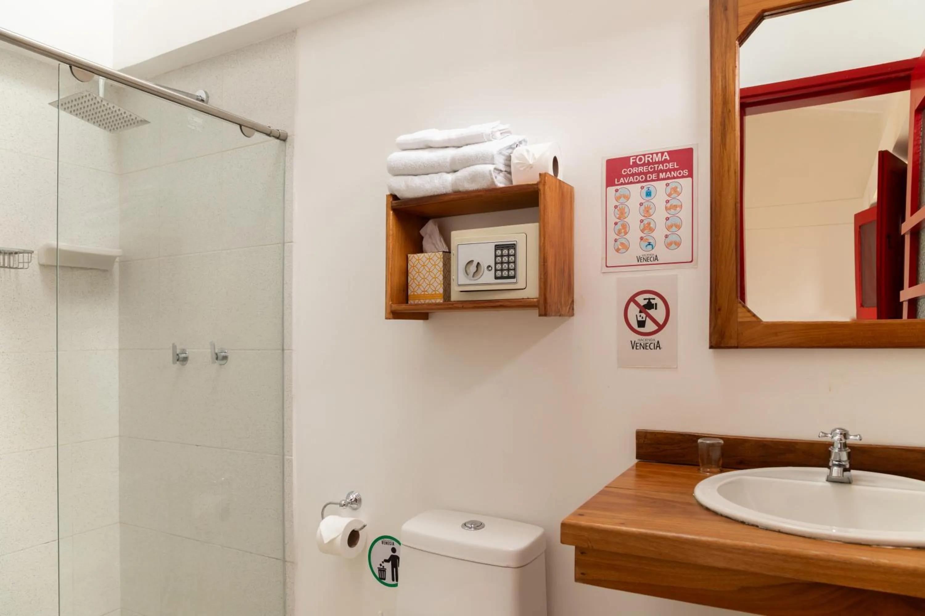 Hacienda Venecia Coffee Farm Hotel