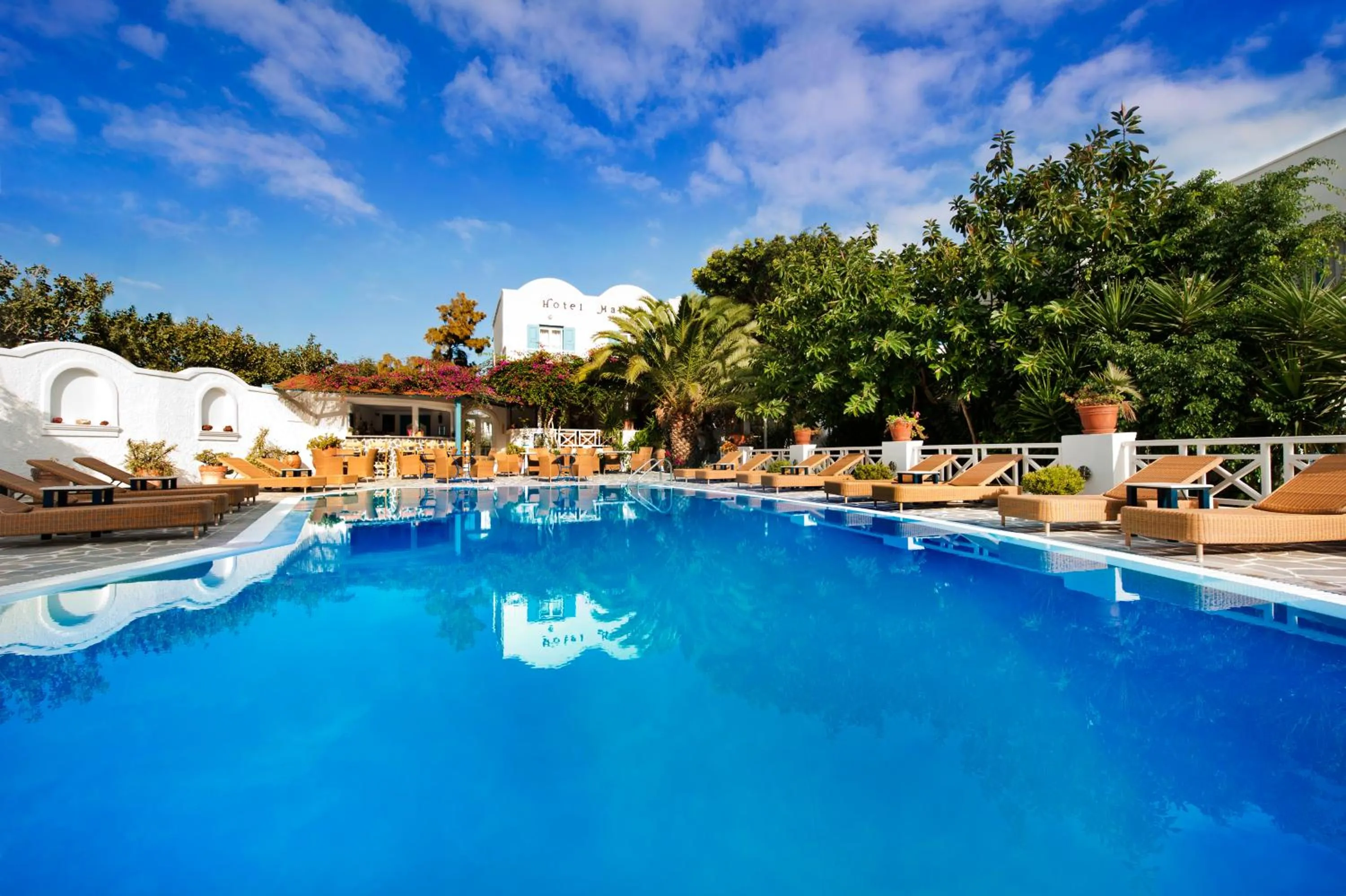Swimming pool in Hotel Matina