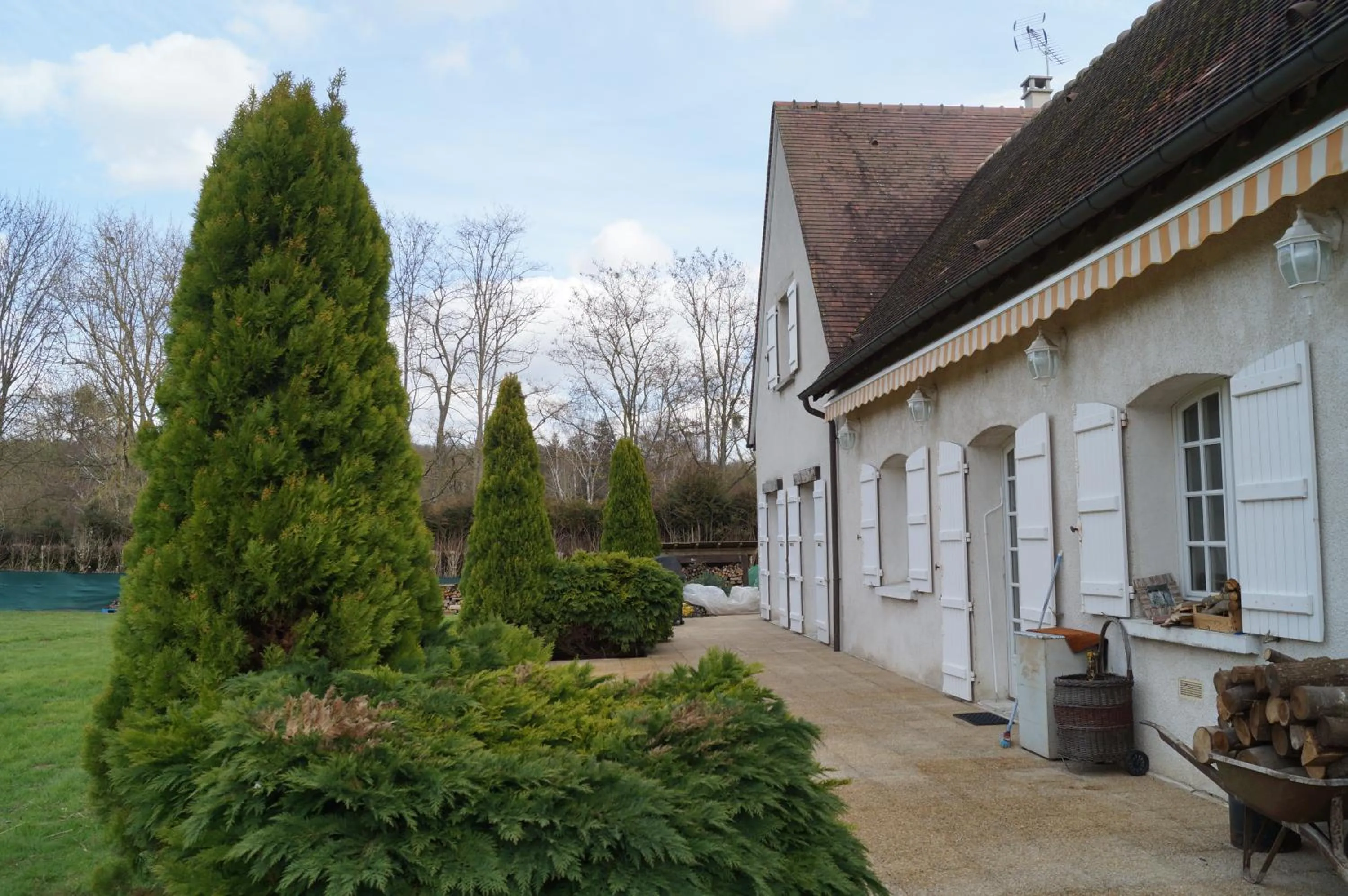 Property building in Le Relais De Dalibray