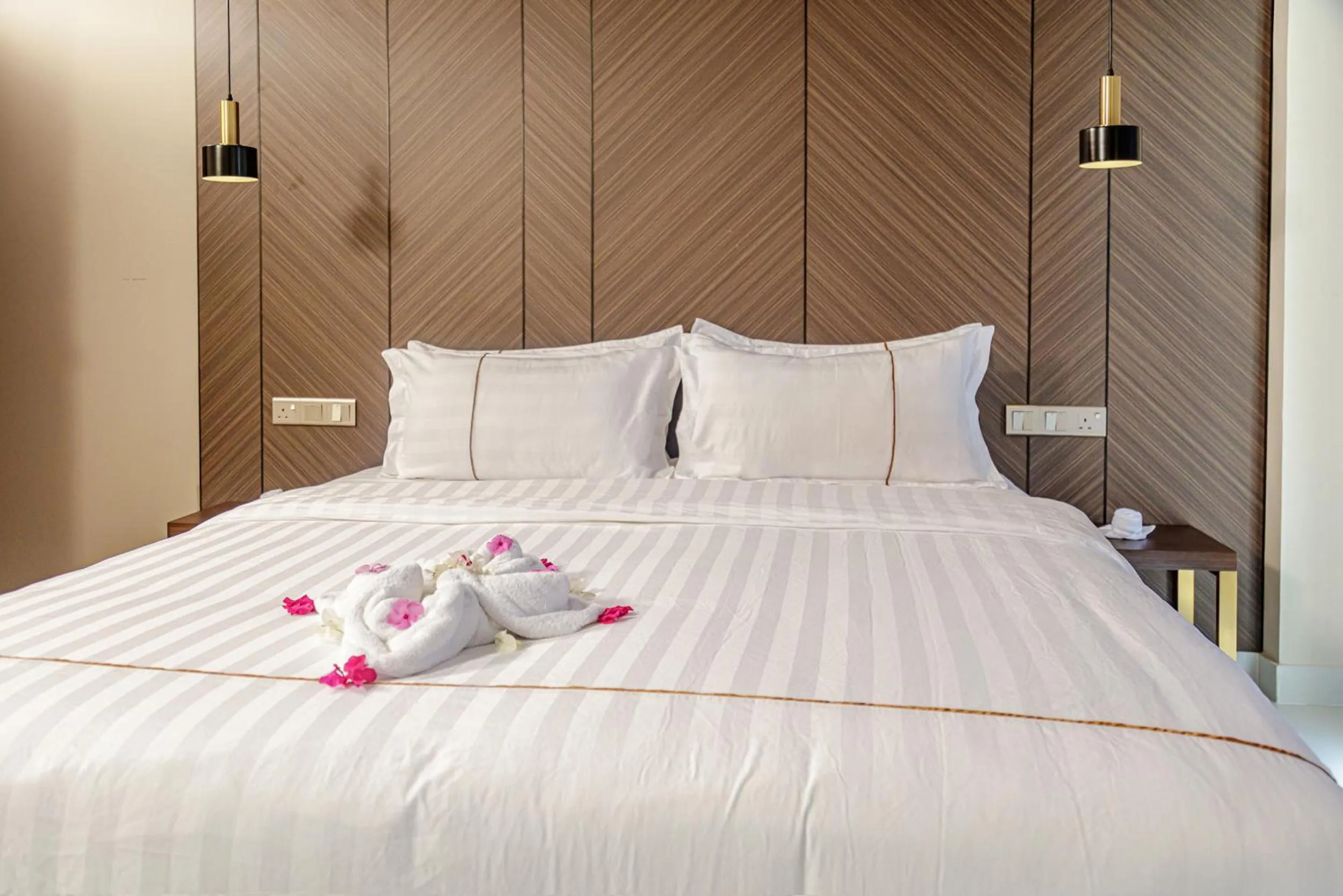 Bed in Royal Villa Fulidhoo
