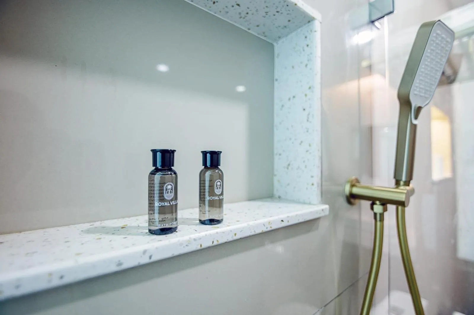Bathroom in Royal Villa Fulidhoo