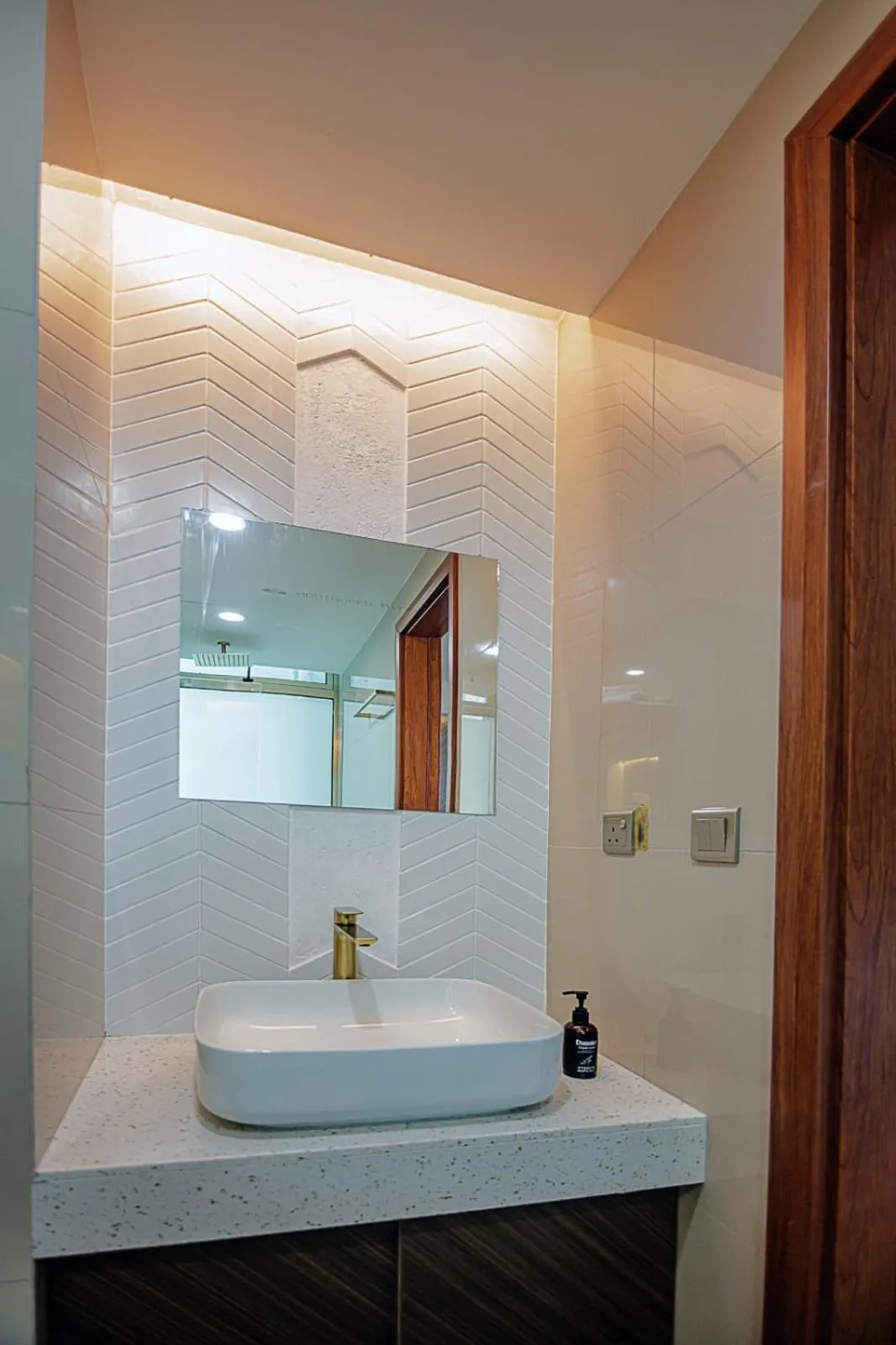Bathroom in Royal Villa Fulidhoo