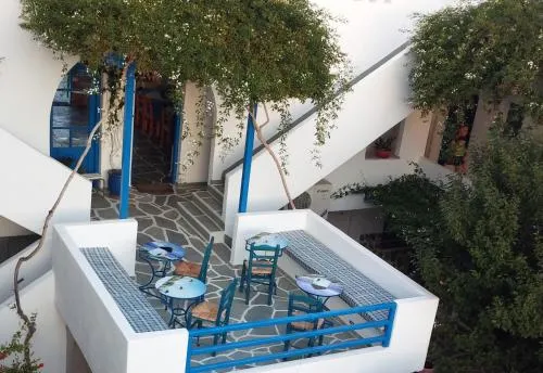 Meltemi Hotel Kythnos-Loutra