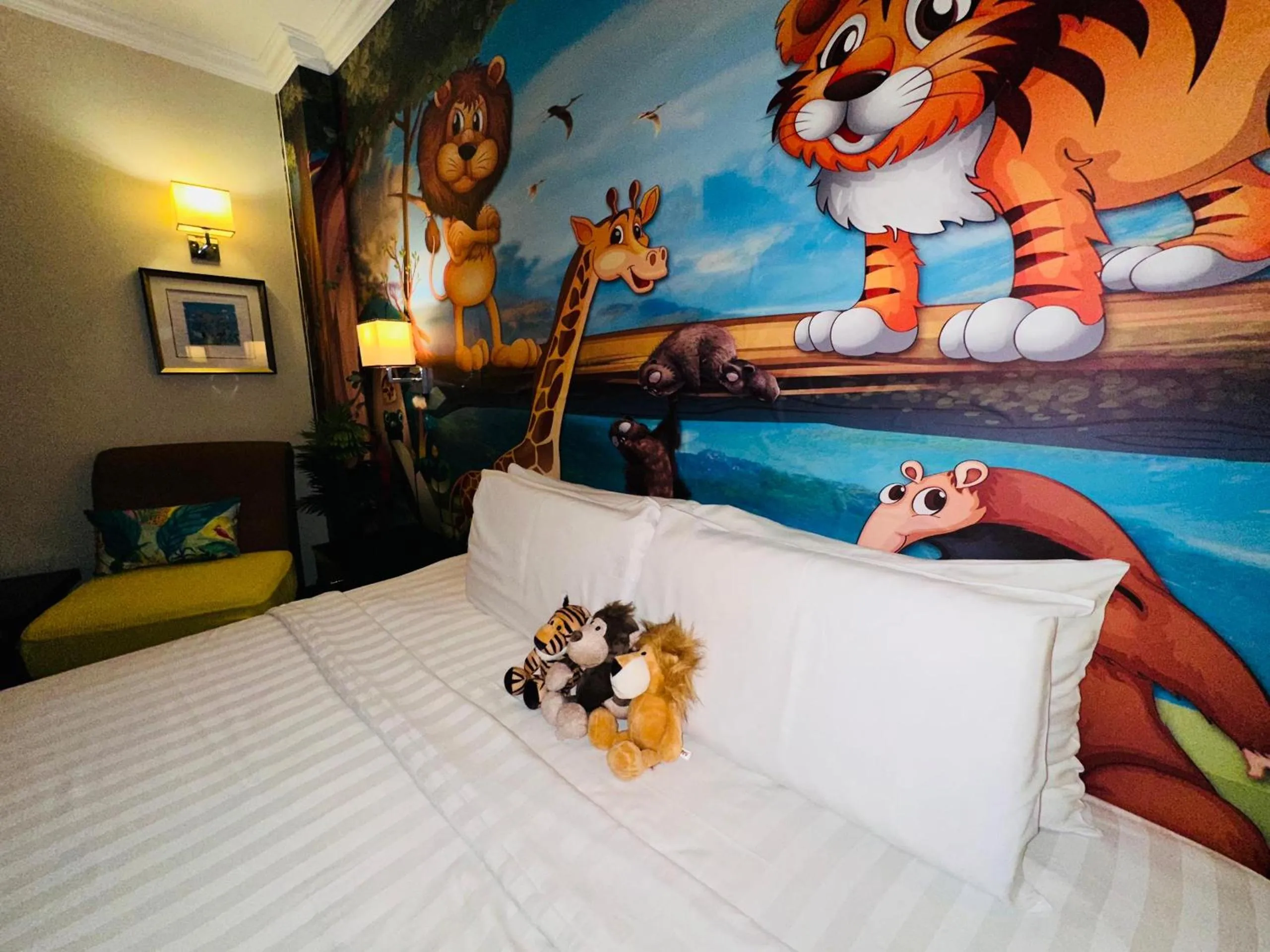 Bed in Merchant Hotel