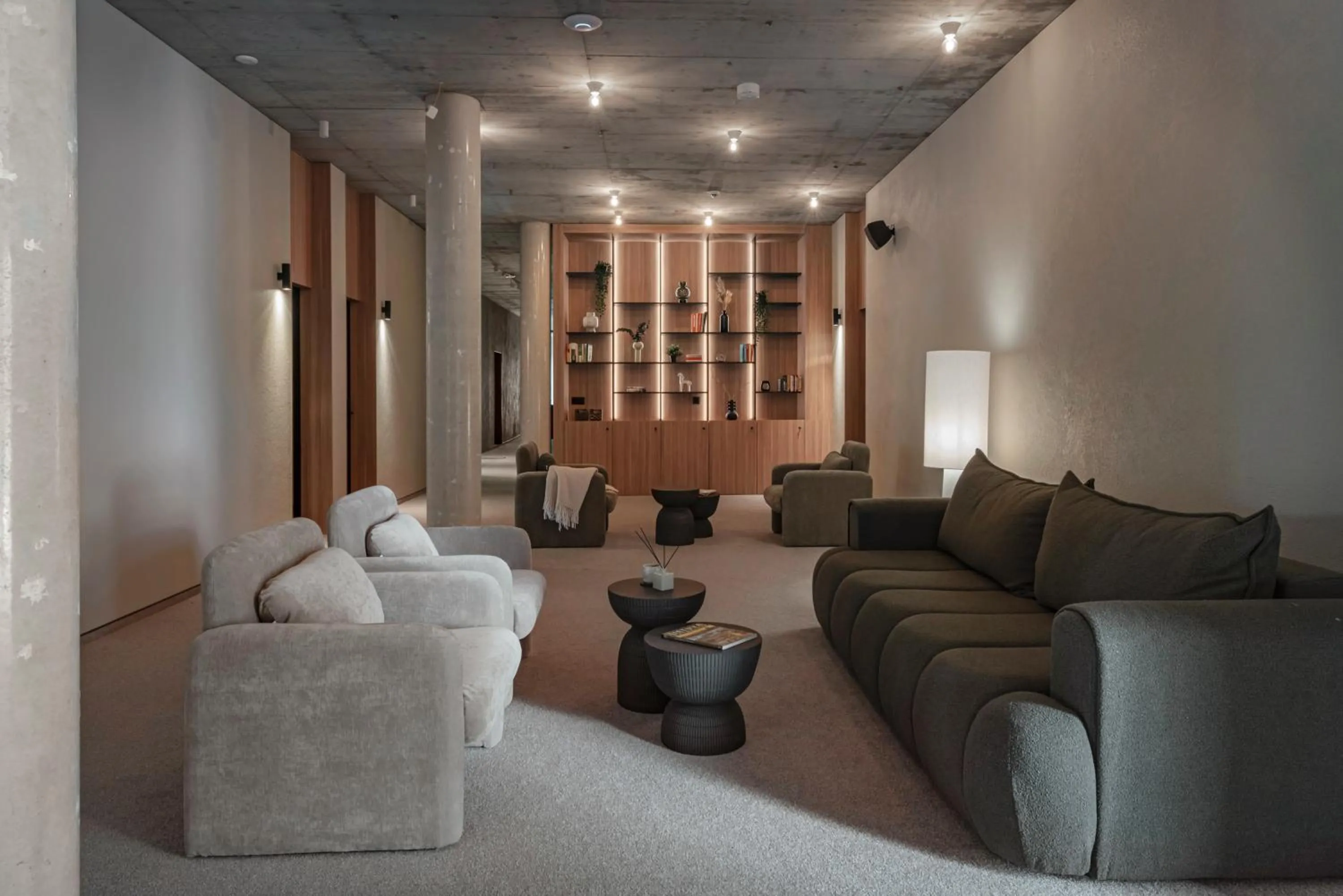Communal lounge/ TV room in LAJOS Hotel