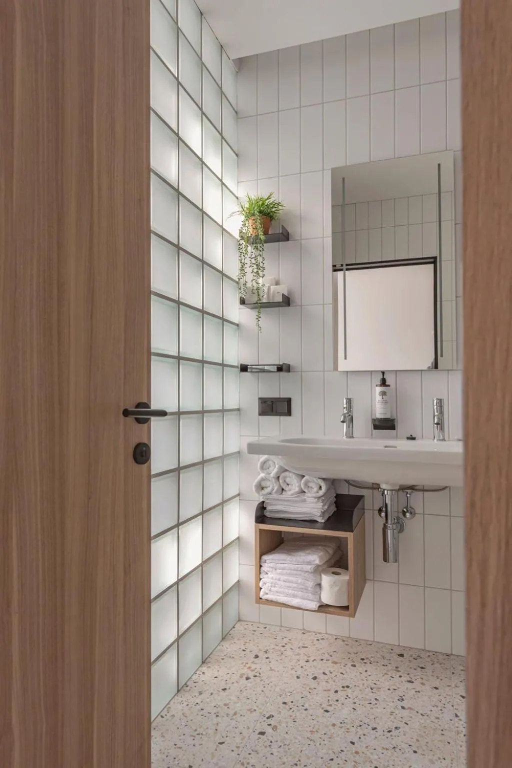 Bathroom in LAJOS Hotel
