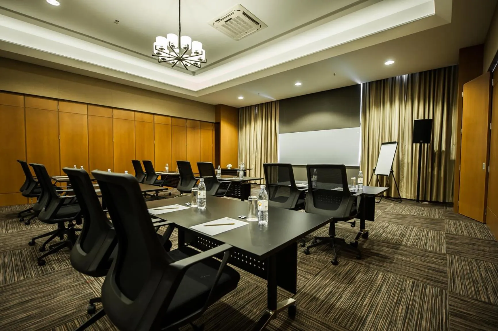Business facilities in Garden Sentral Hotel