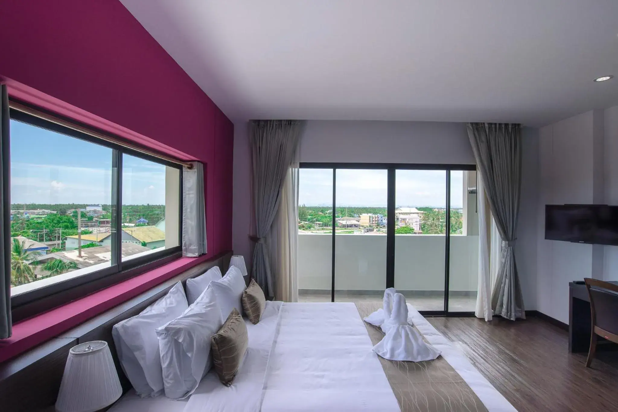 Bed in Coco View Hotel Bed in Coco View Hotel