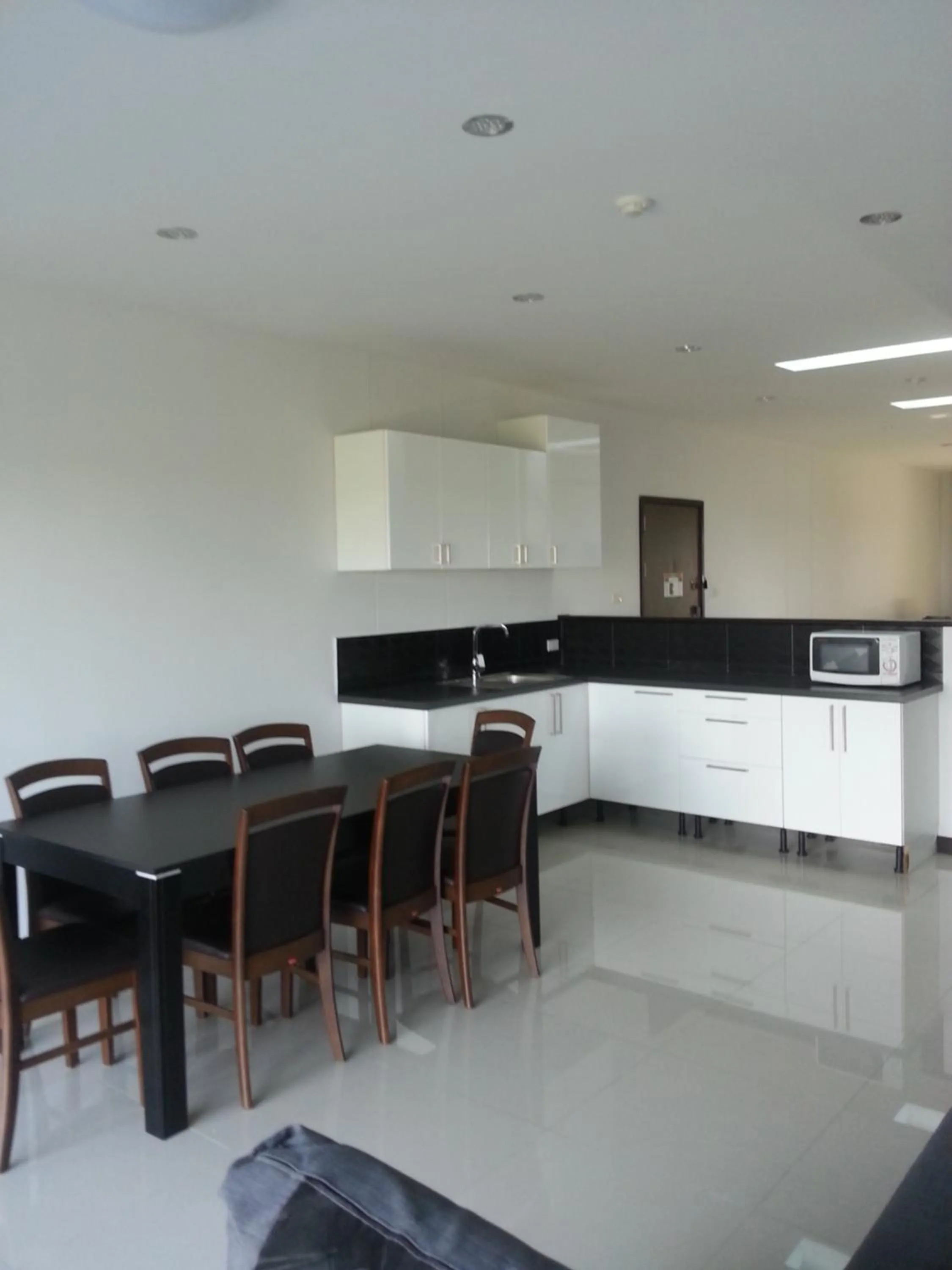 Photo of the whole room in Coco View Hotel