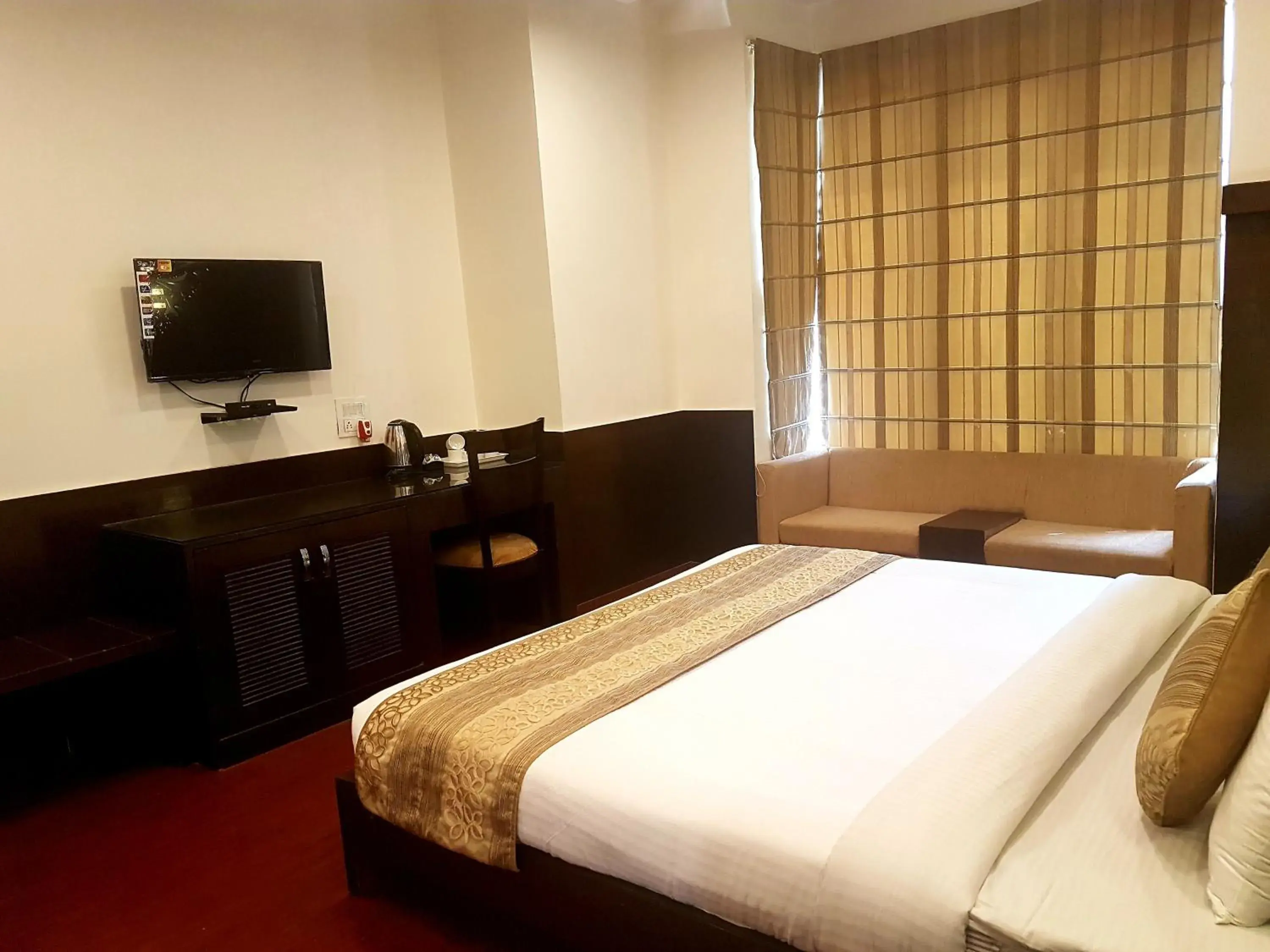 Bedroom, Bed in Hotel Haris MG Road Gurugram Bedroom, Bed in Hotel Haris MG Road Gurugram