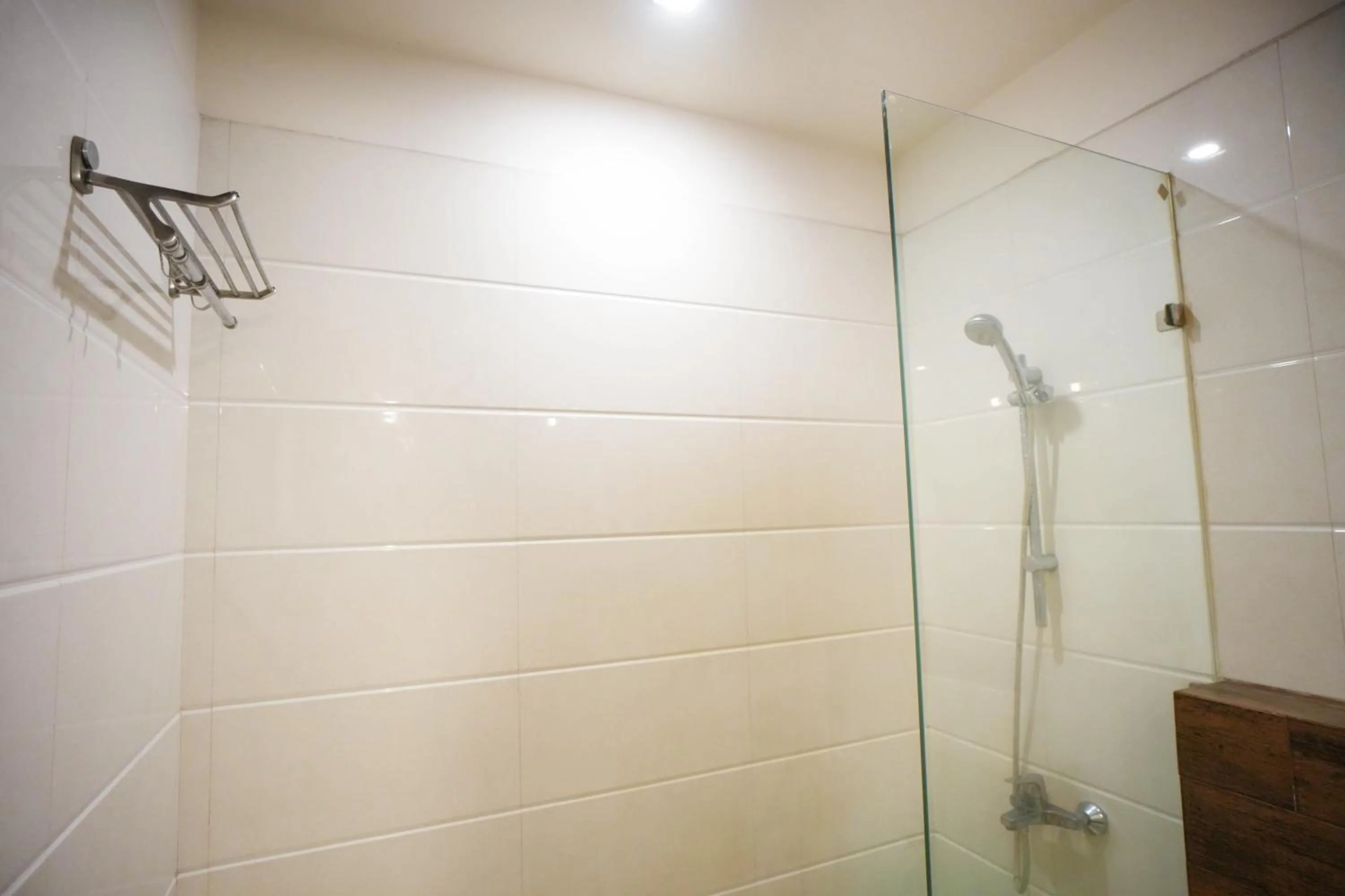 Bathroom in Hotel Haris MG Road Gurugram