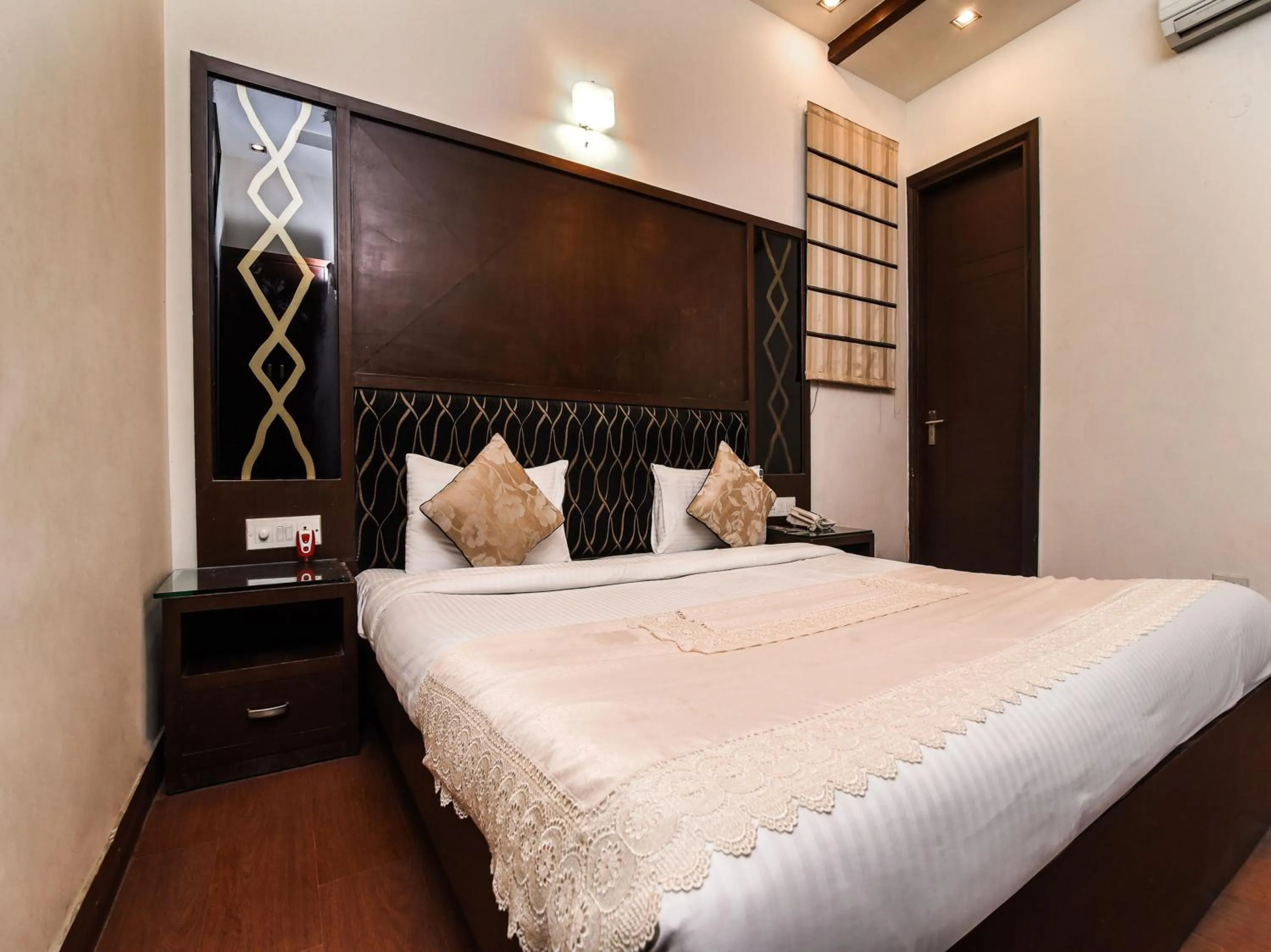Bedroom, Bed in Hotel Haris MG Road Gurugram