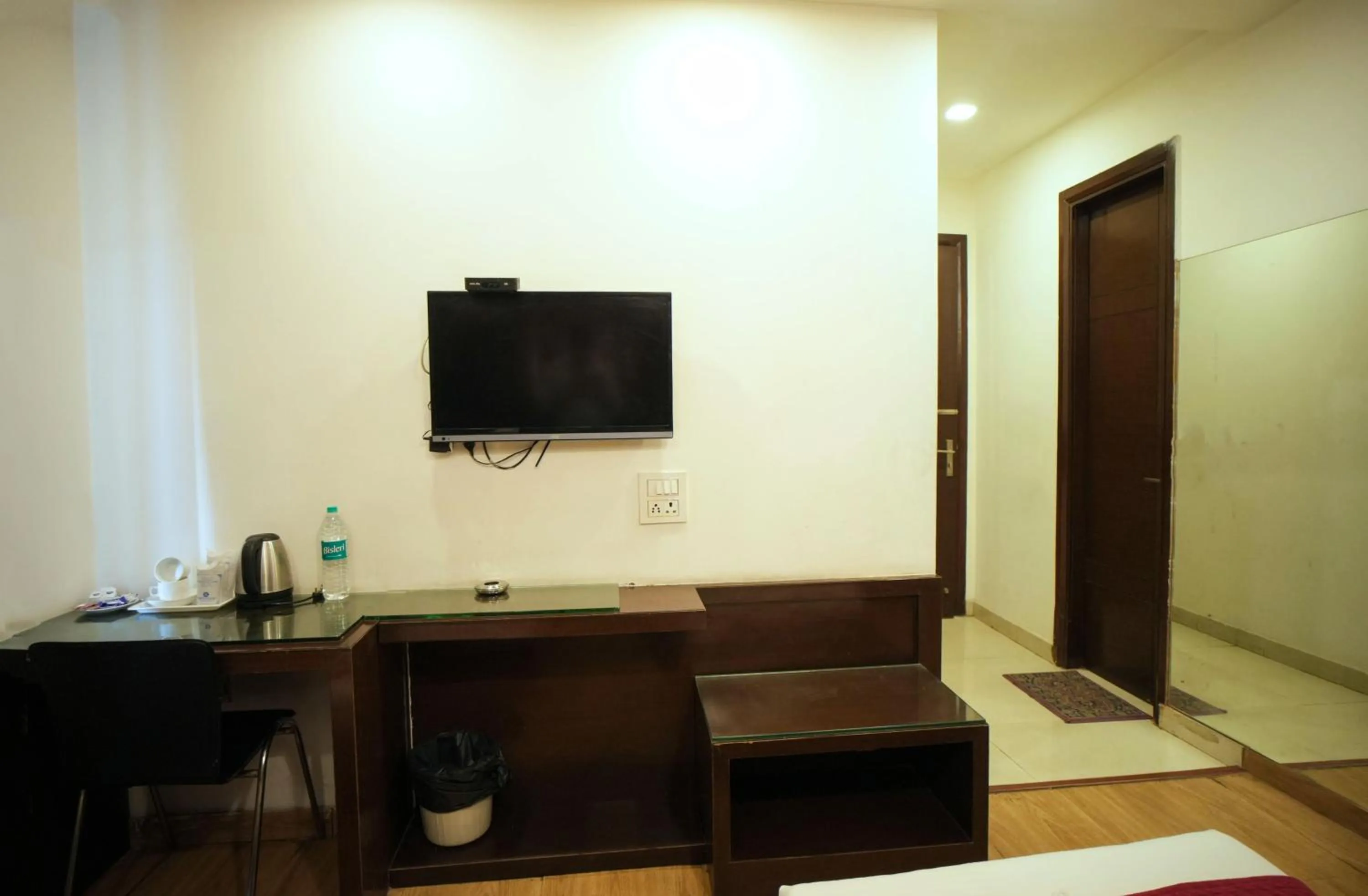 Bedroom in Hotel Haris MG Road Gurugram