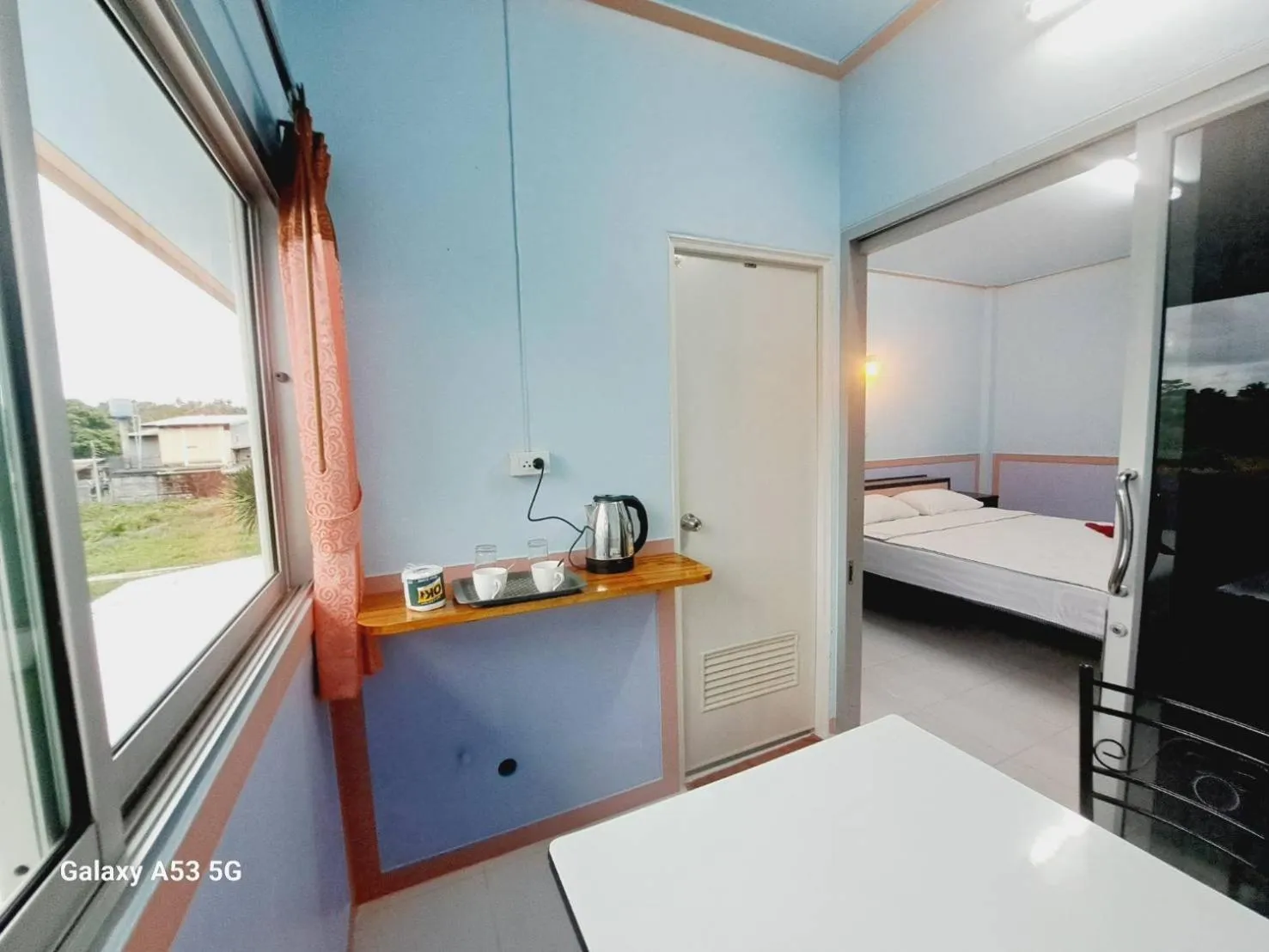 Bed in Peace Lanta Mansion