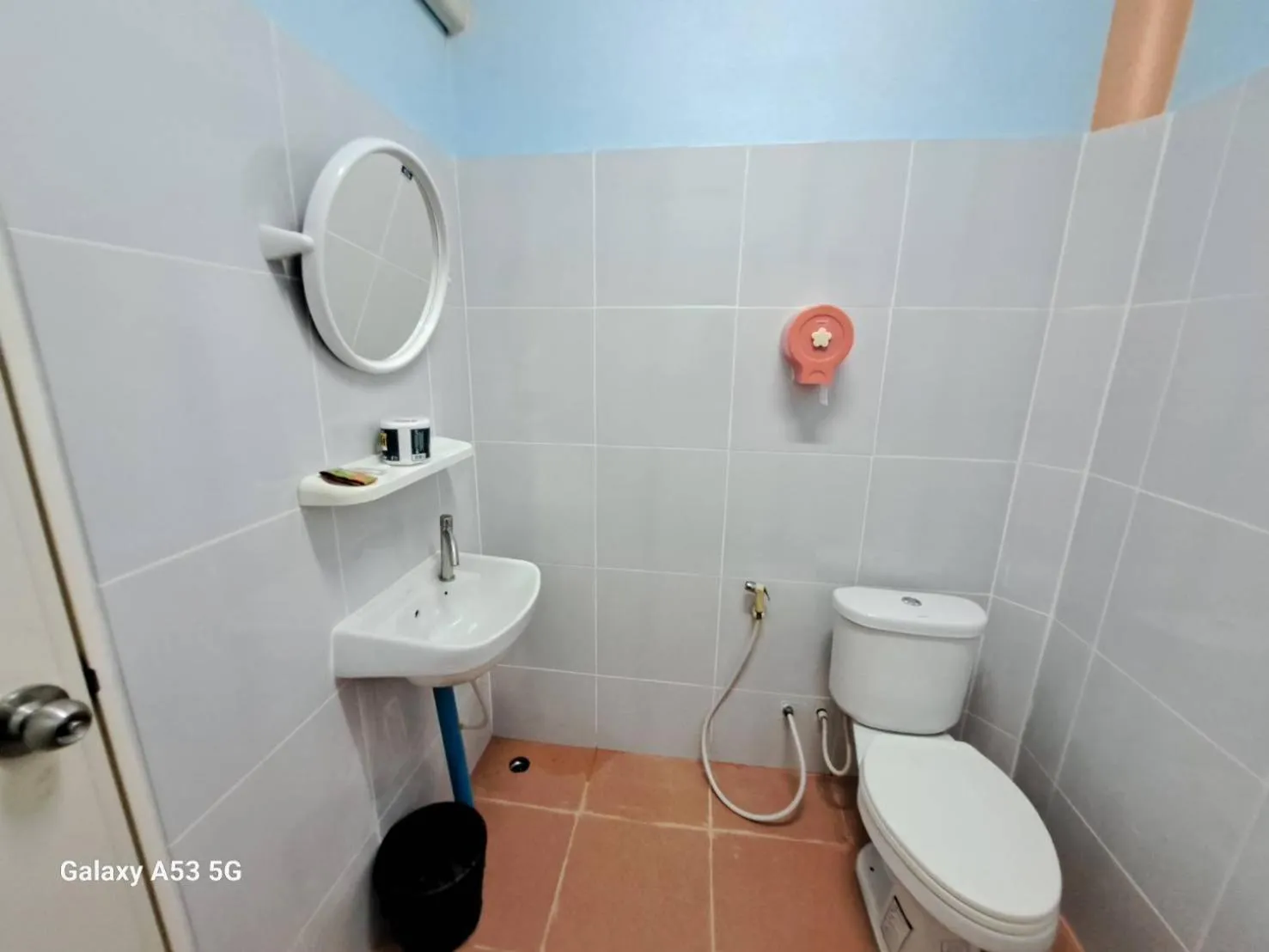 Shower in Peace Lanta Mansion