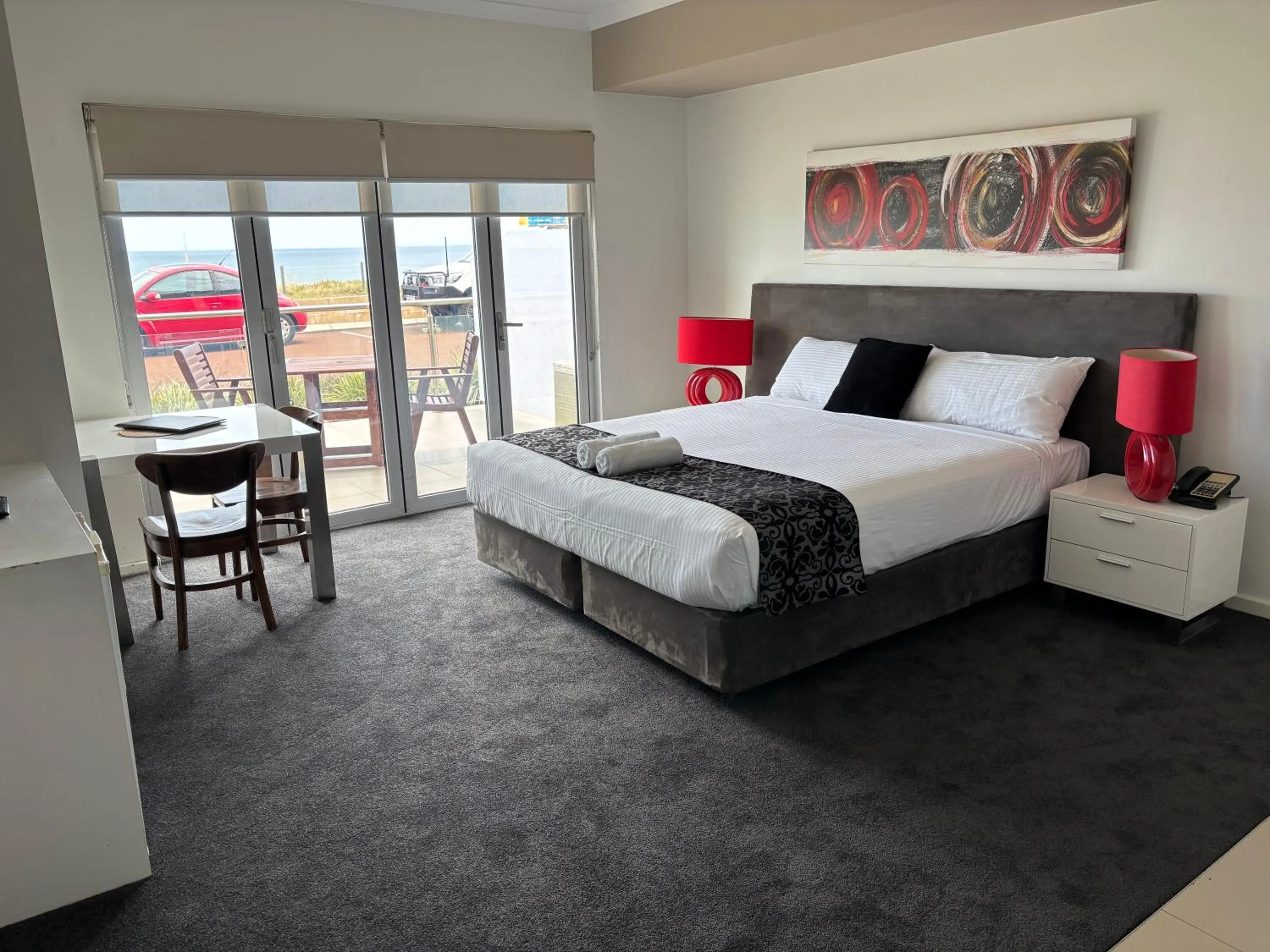 Bed in Bunbury Seaview Apartments