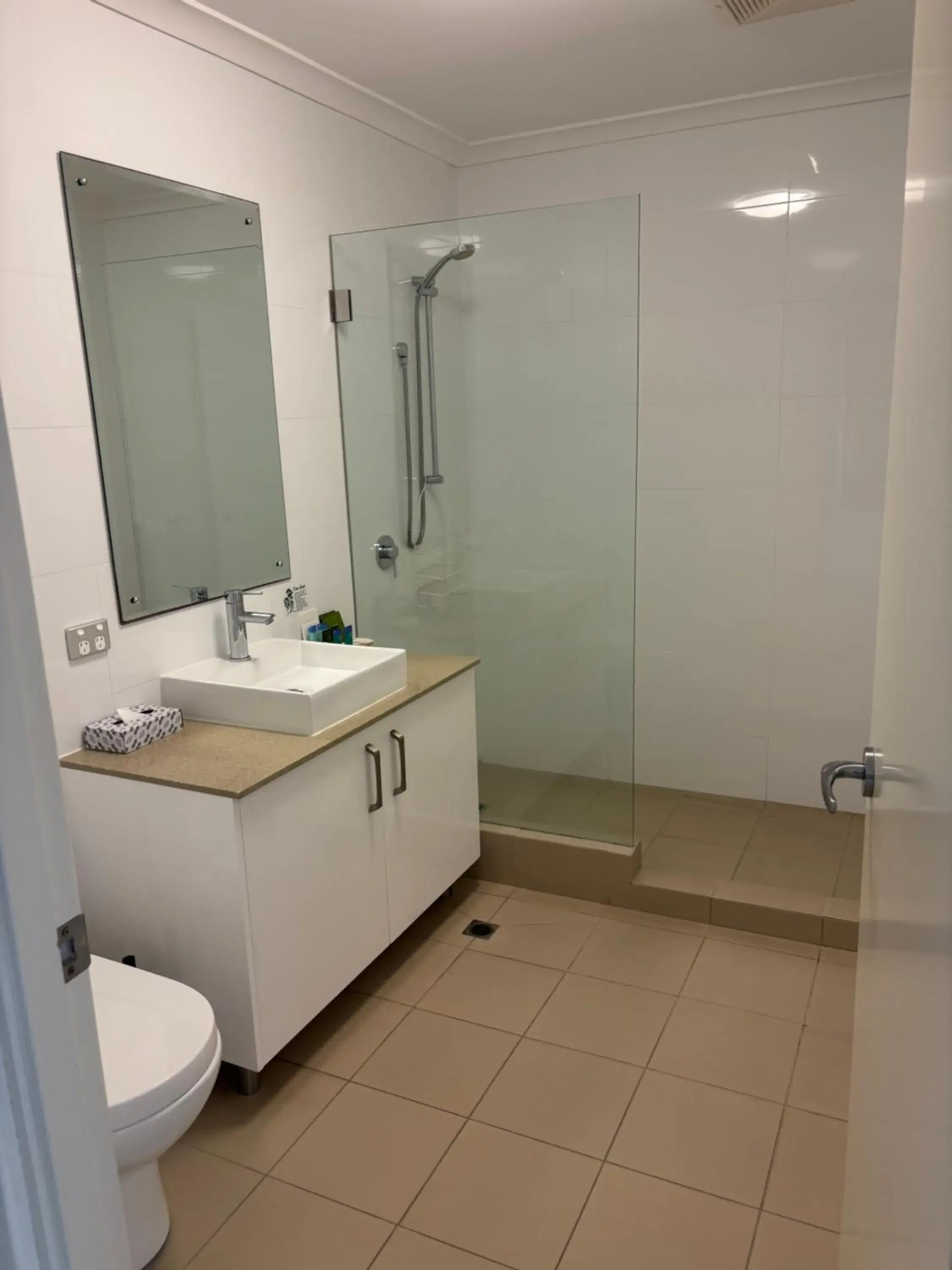 Studio Apartment in Bunbury Seaview Apartments Studio Apartment in Bunbury Seaview Apartments