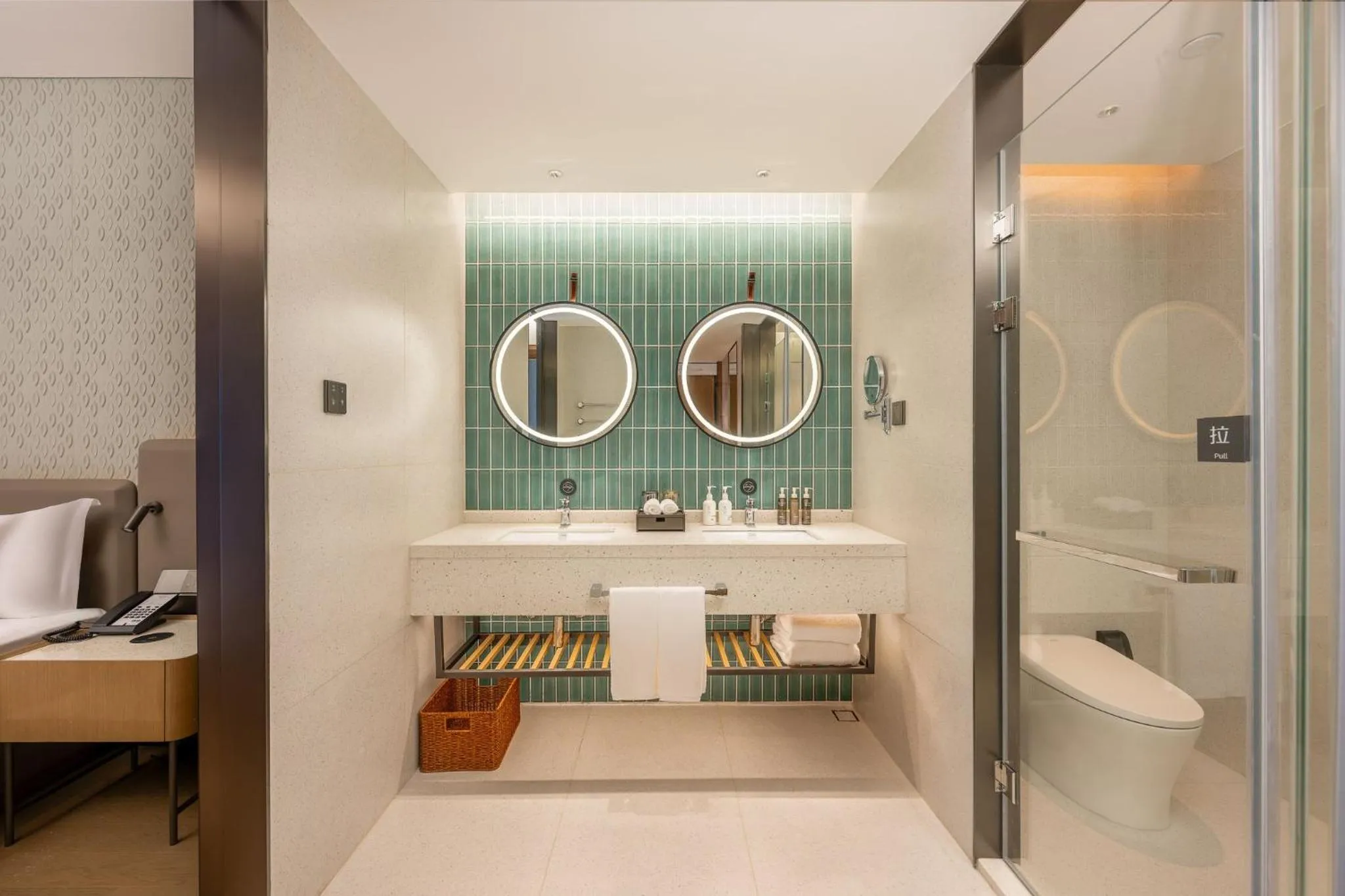 Bedroom in EVEN Hotel Quanzhou City Center by IHG