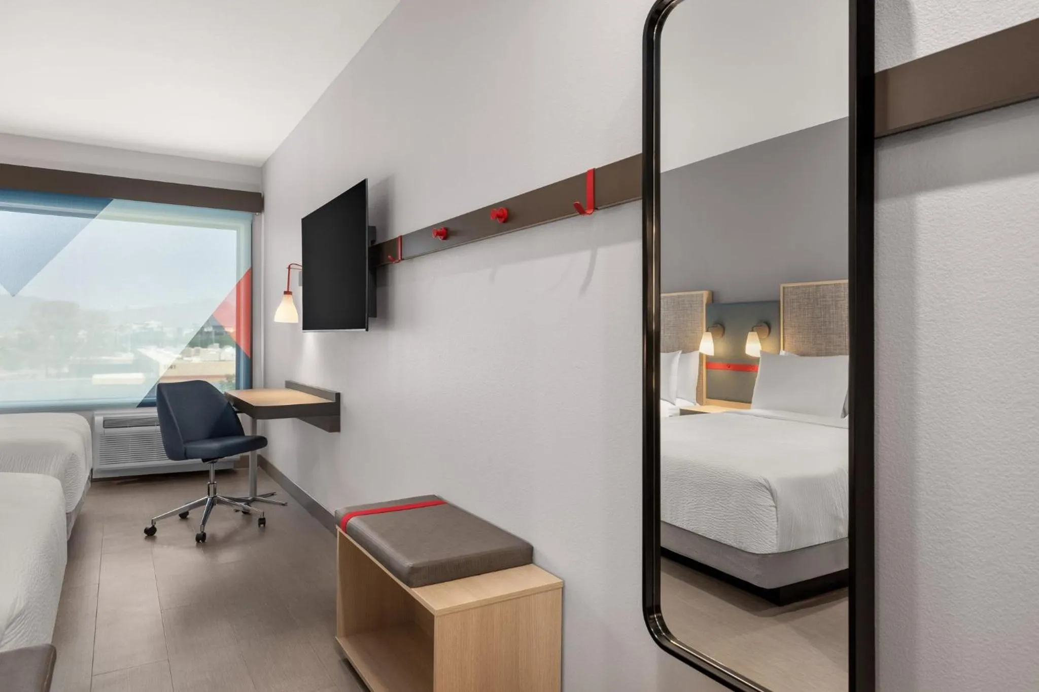 Photo of the whole room, Bed in avid hotel El Paso East by IHG