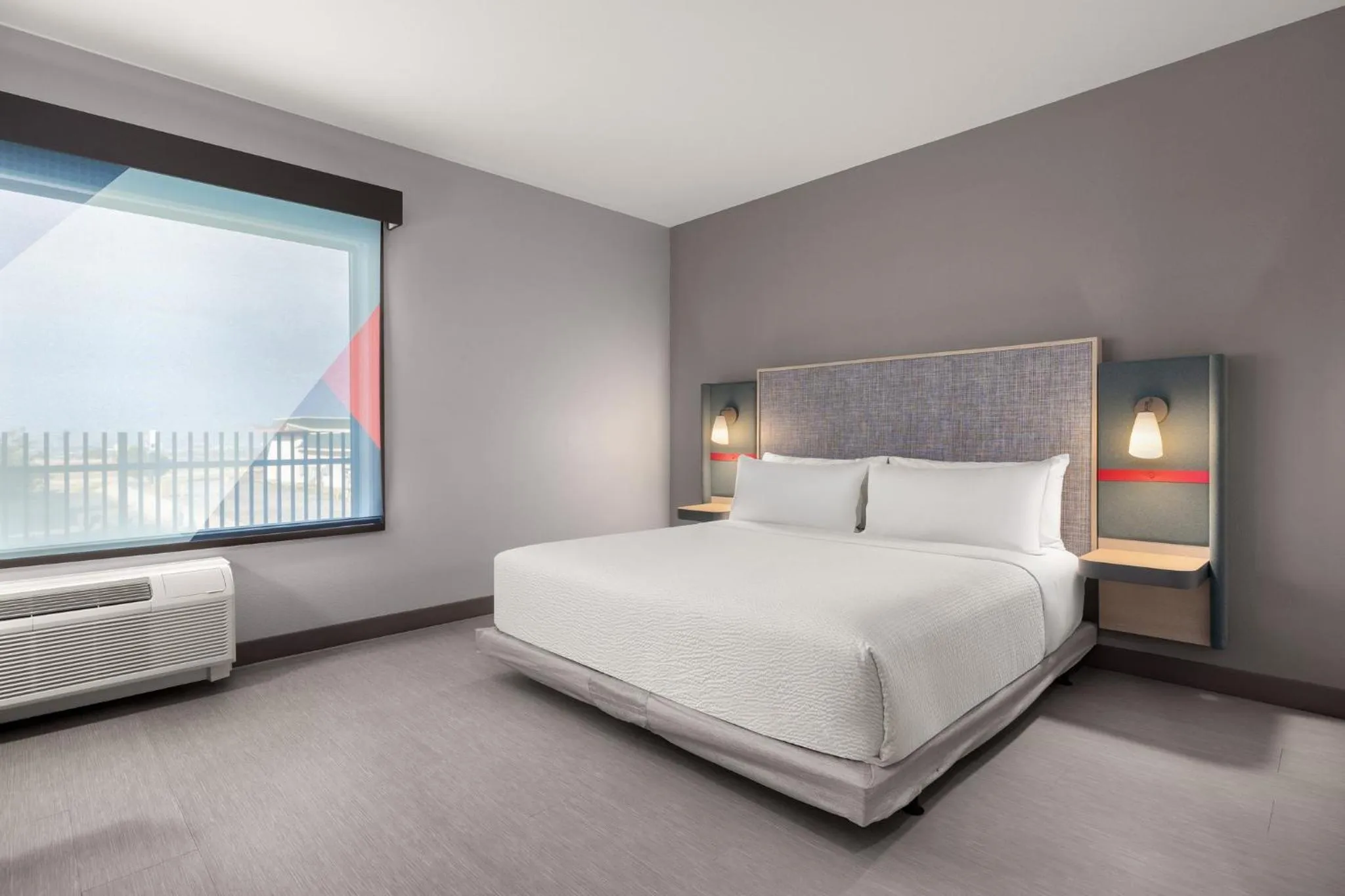 Photo of the whole room, Bed in avid hotel El Paso East by IHG