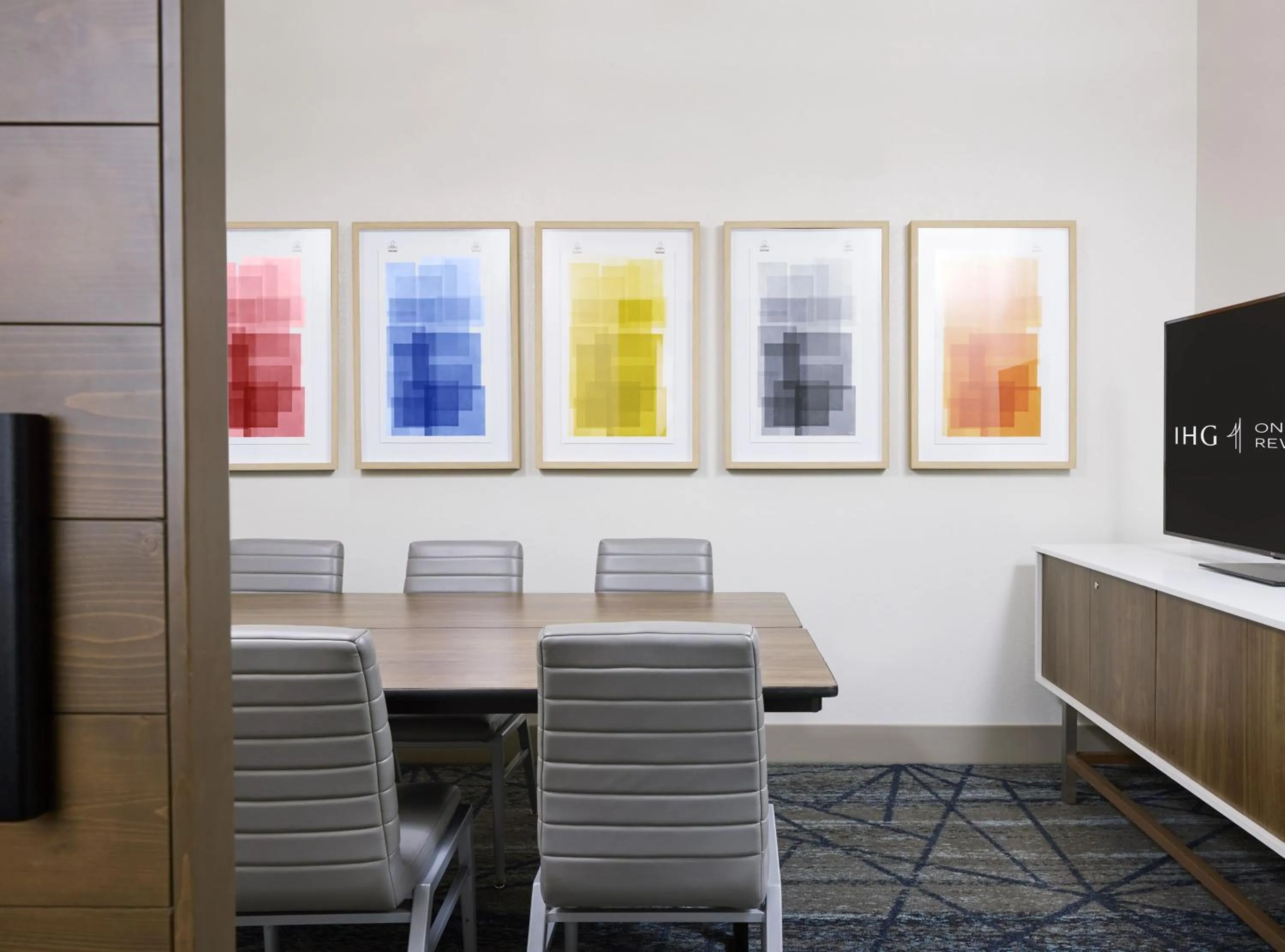 Meeting/conference room in Staybridge Suites Toronto Airport East by IHG