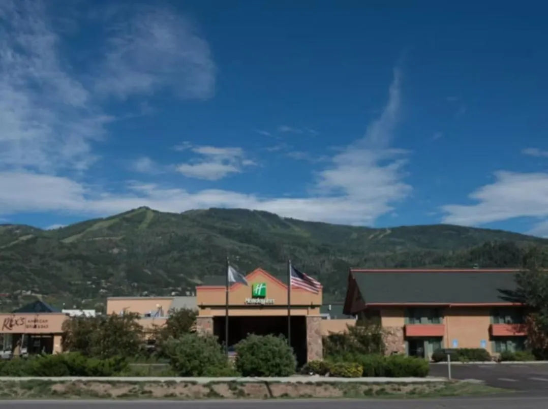 Holiday Inn Express & Suites Steamboat Springs by IHG