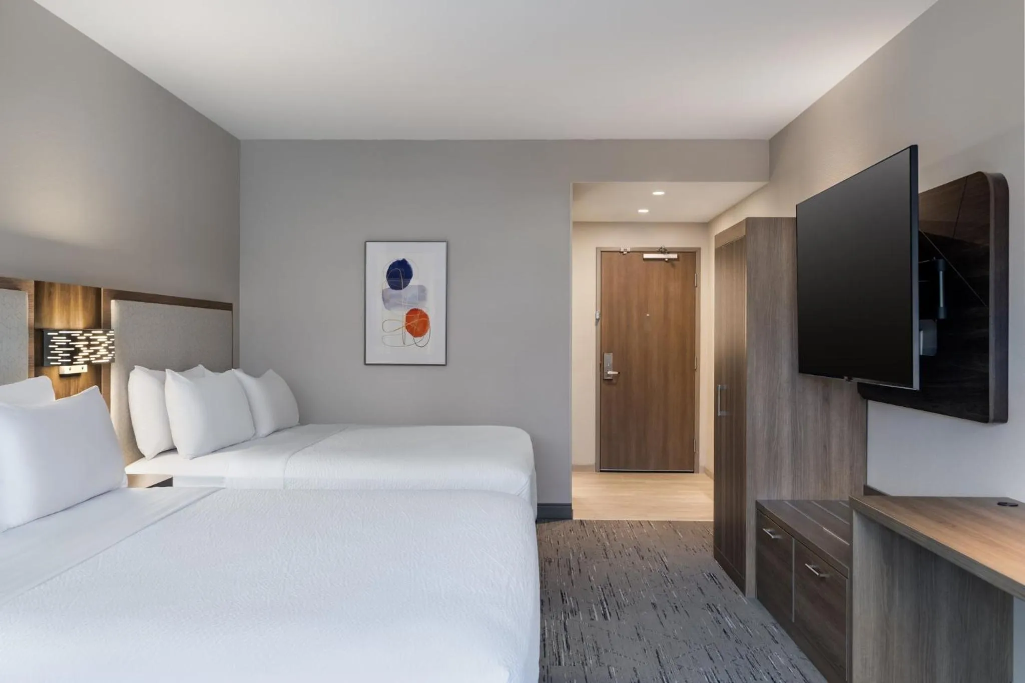 Photo of the whole room, Bed in Holiday Inn Express & Suites Steamboat Springs by IHG