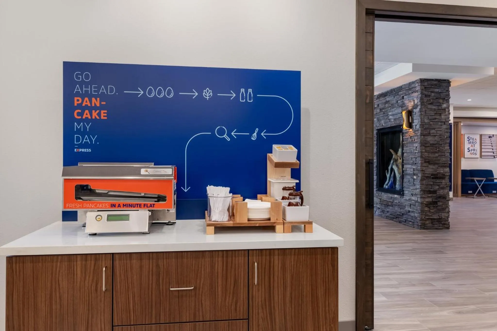 Breakfast in Holiday Inn Express & Suites Steamboat Springs by IHG