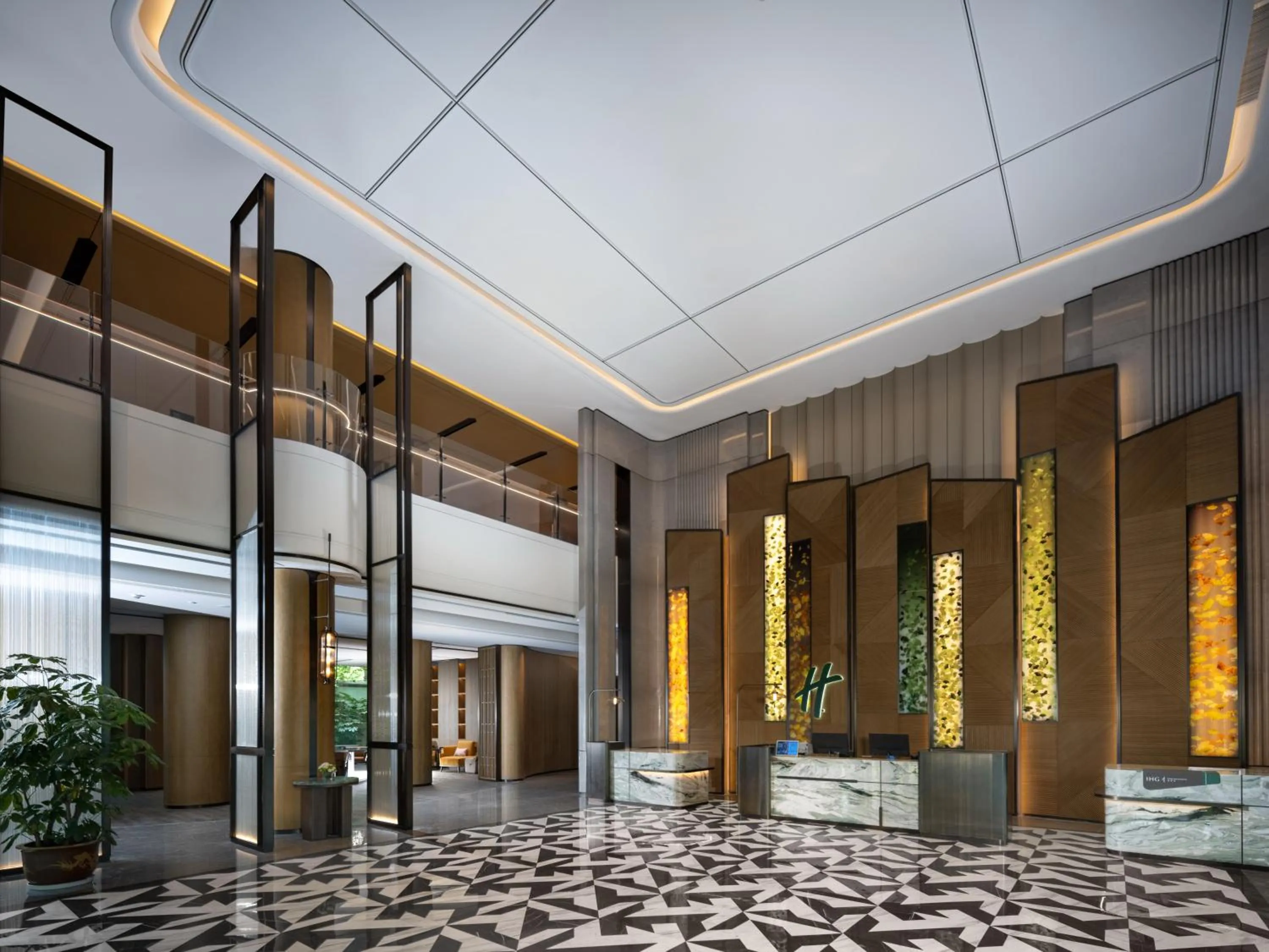 Lobby or reception in Holiday Inn Xuzhou Yunquan by IHG