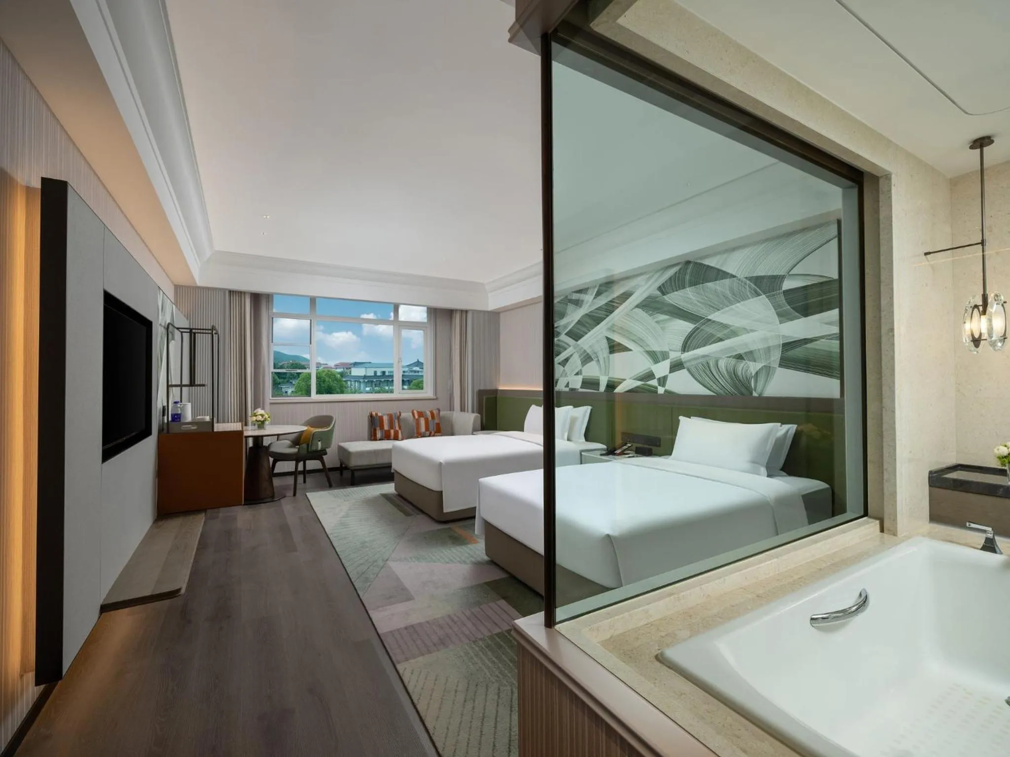 Photo of the whole room, Bed in Holiday Inn Xuzhou Yunquan by IHG