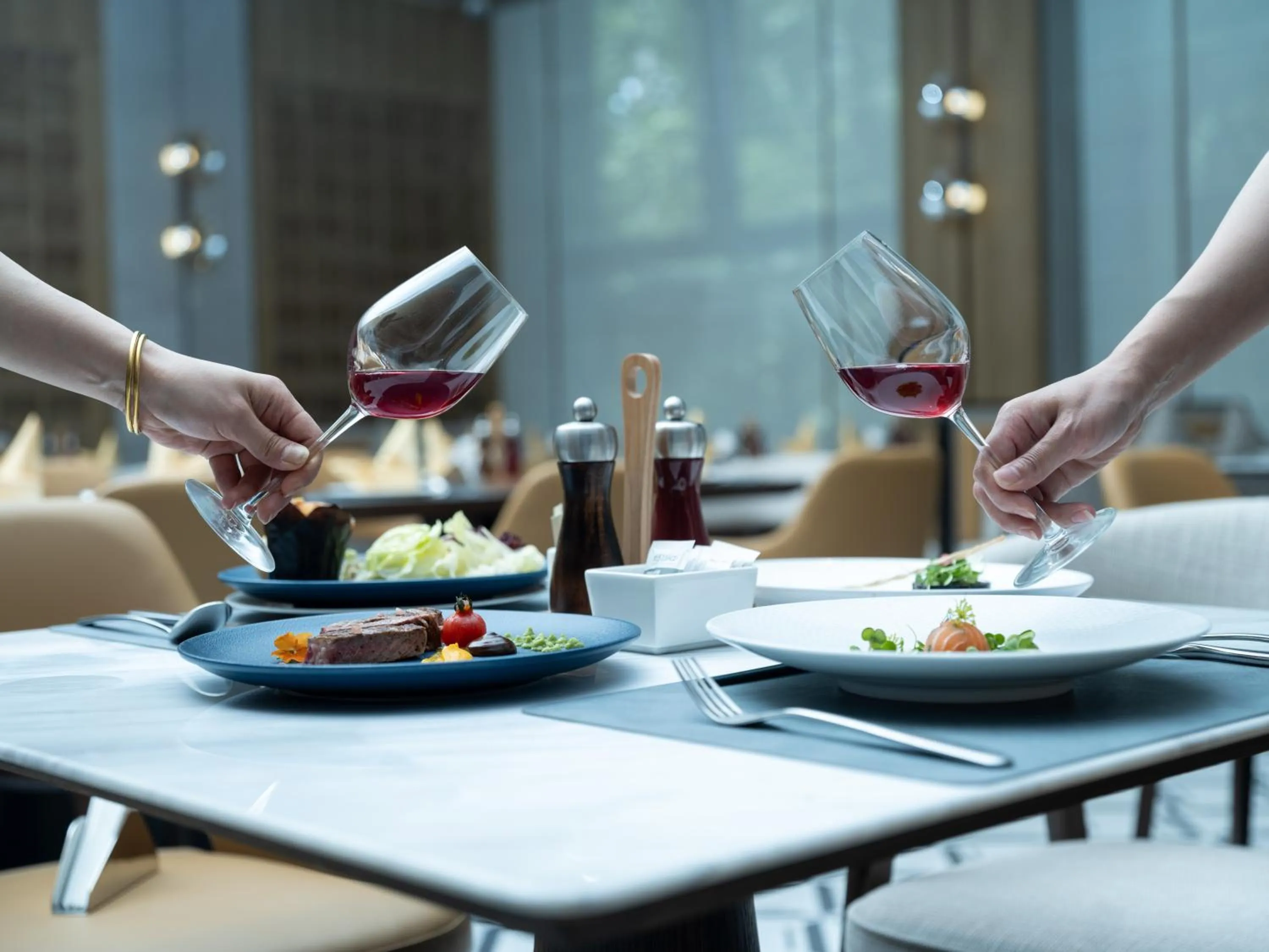 Restaurant/places to eat in Holiday Inn Xuzhou Yunquan by IHG