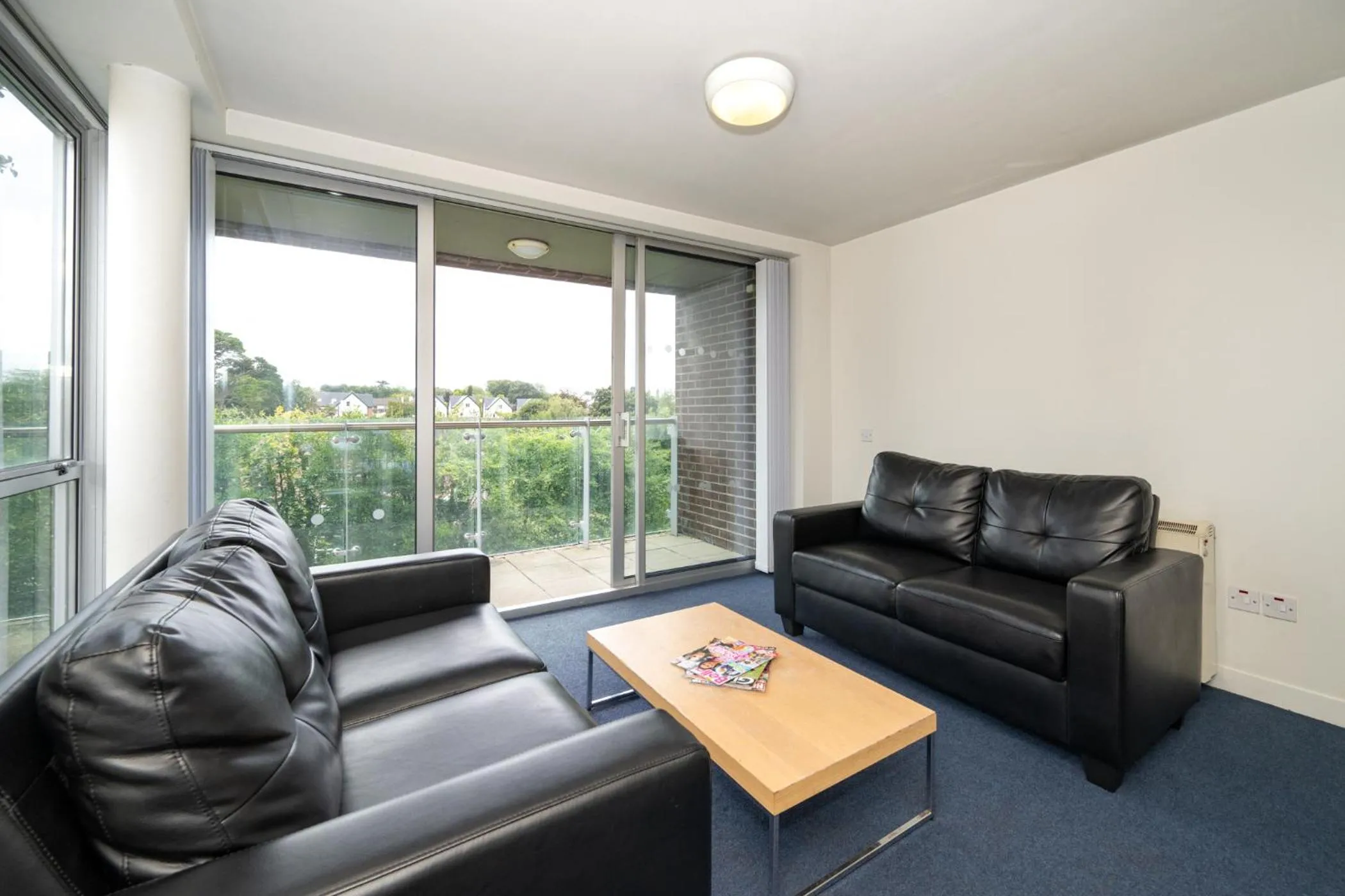 Communal lounge/ TV room in Victoria Mills - UCC Summer Beds