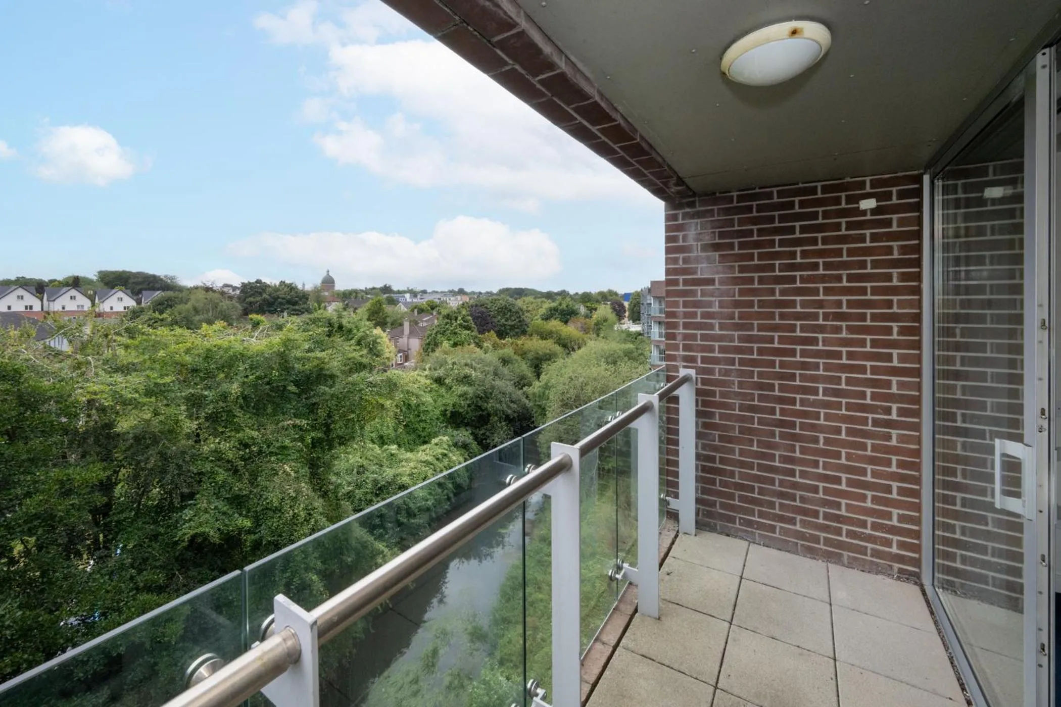 Neighbourhood in Victoria Mills - UCC Summer Beds