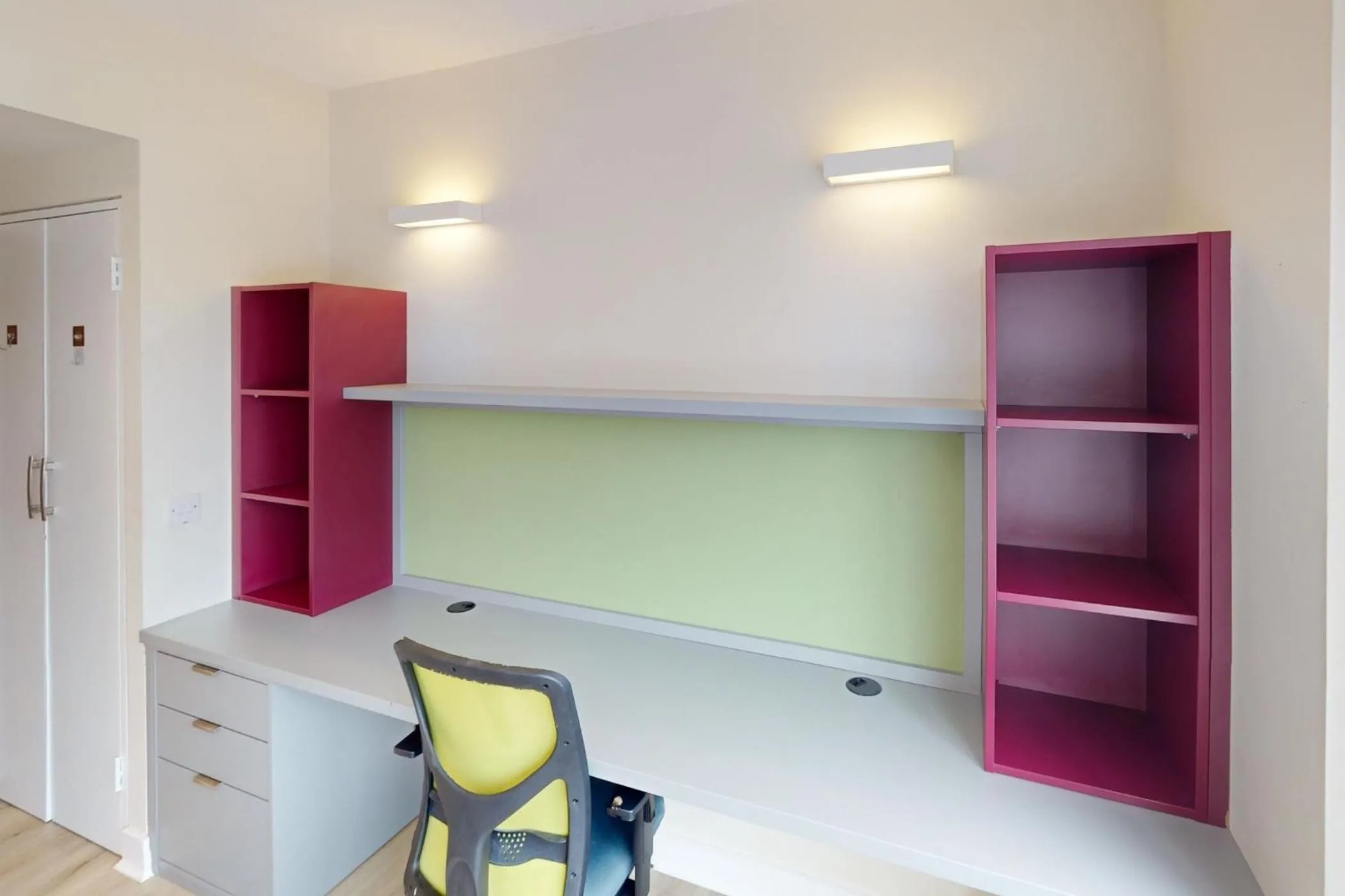Bedroom in Victoria Mills - UCC Summer Beds