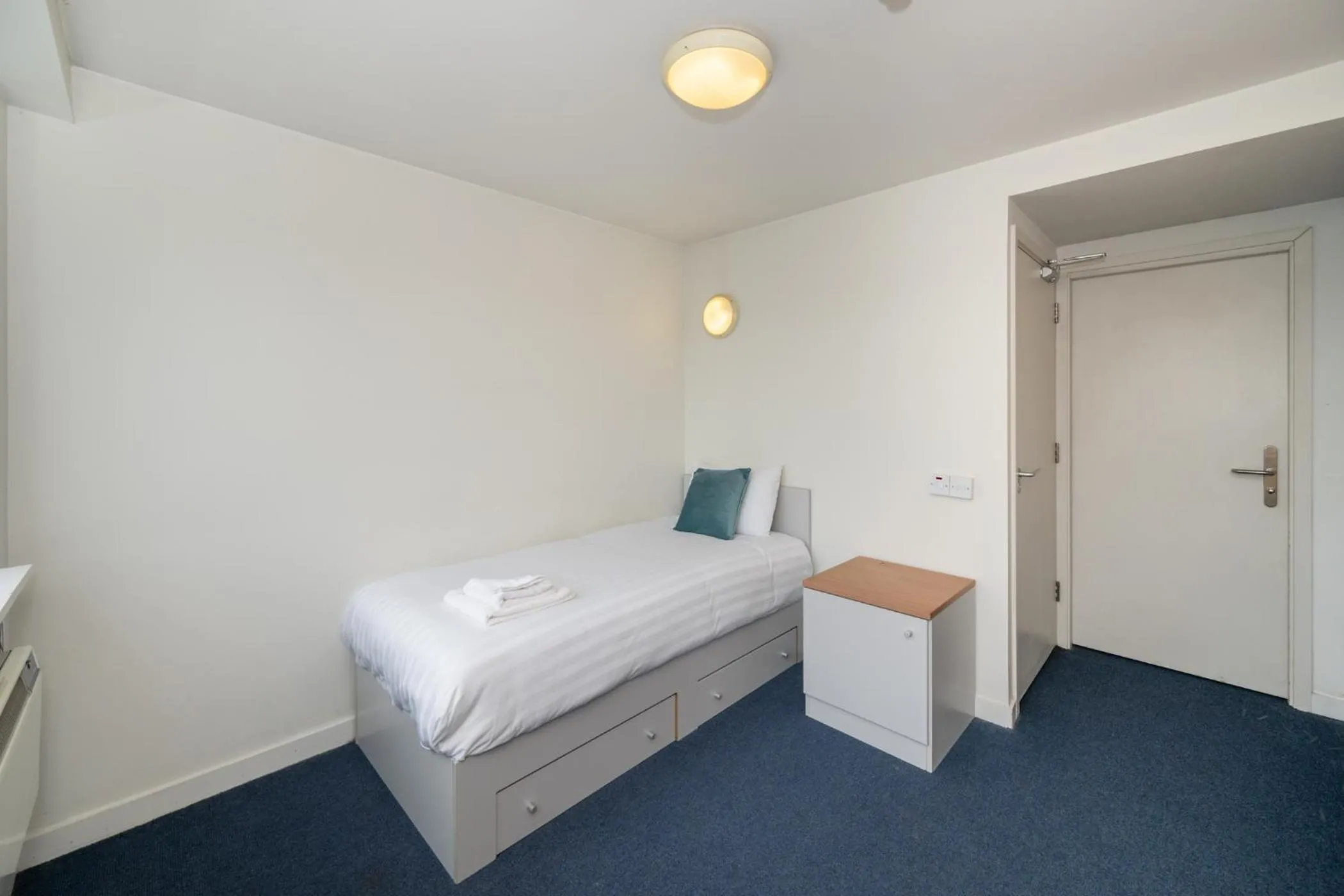 Bed in Victoria Mills - UCC Summer Beds